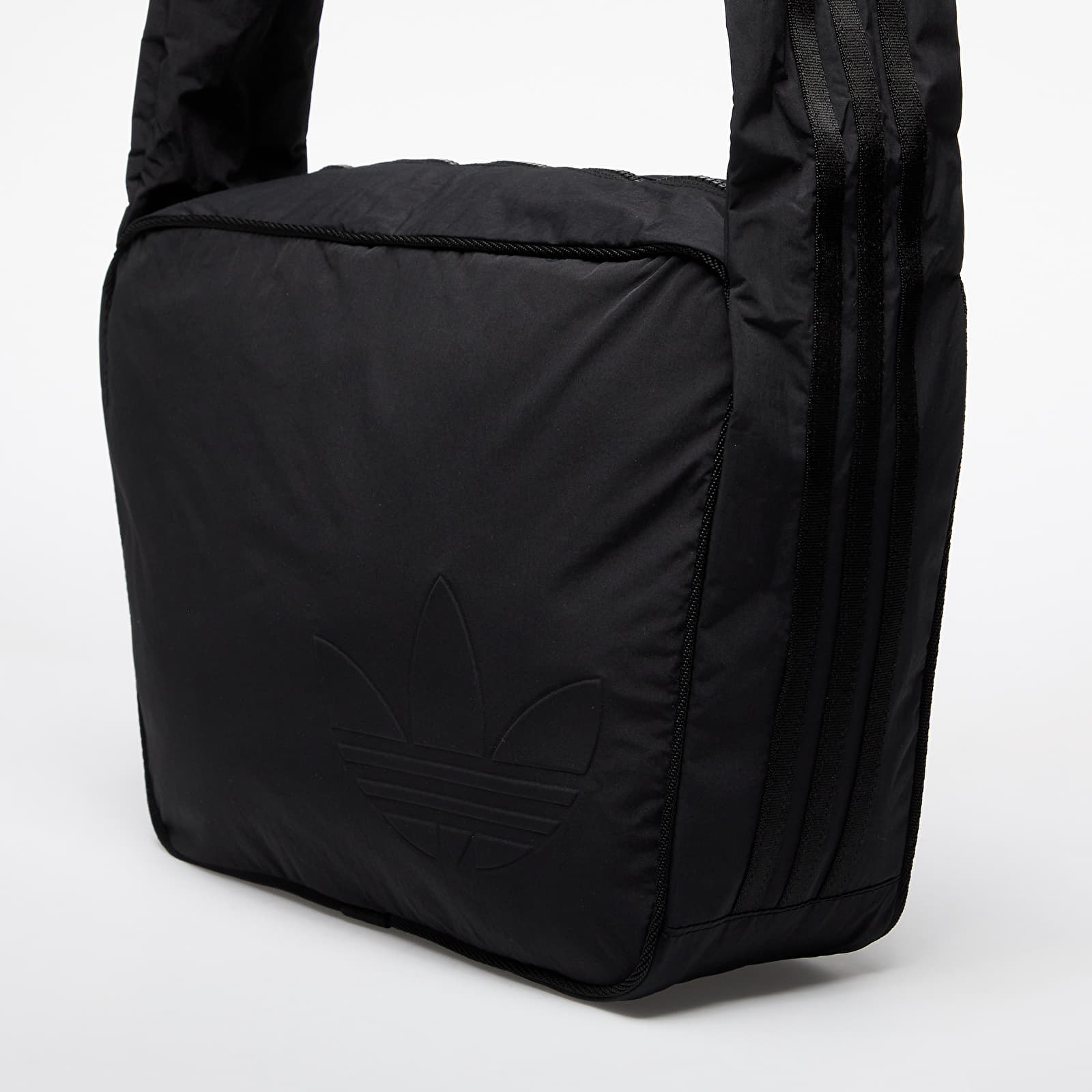 Shoulder bags adidas Crossbody Bowling Bag Black