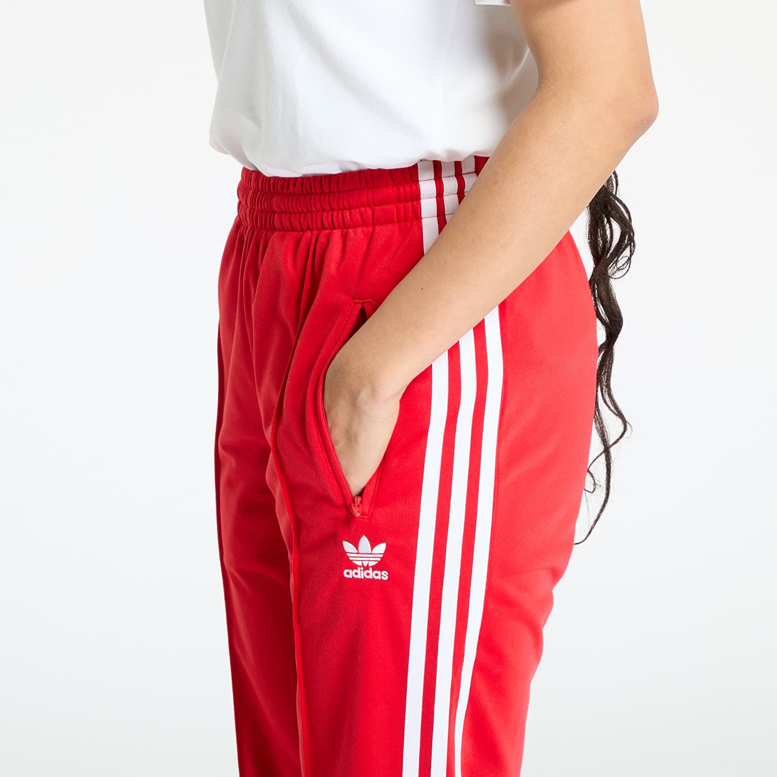 Pantaloni de trening pentru femei adidas Firebird Adicolor Trackpant Better Scarlet
