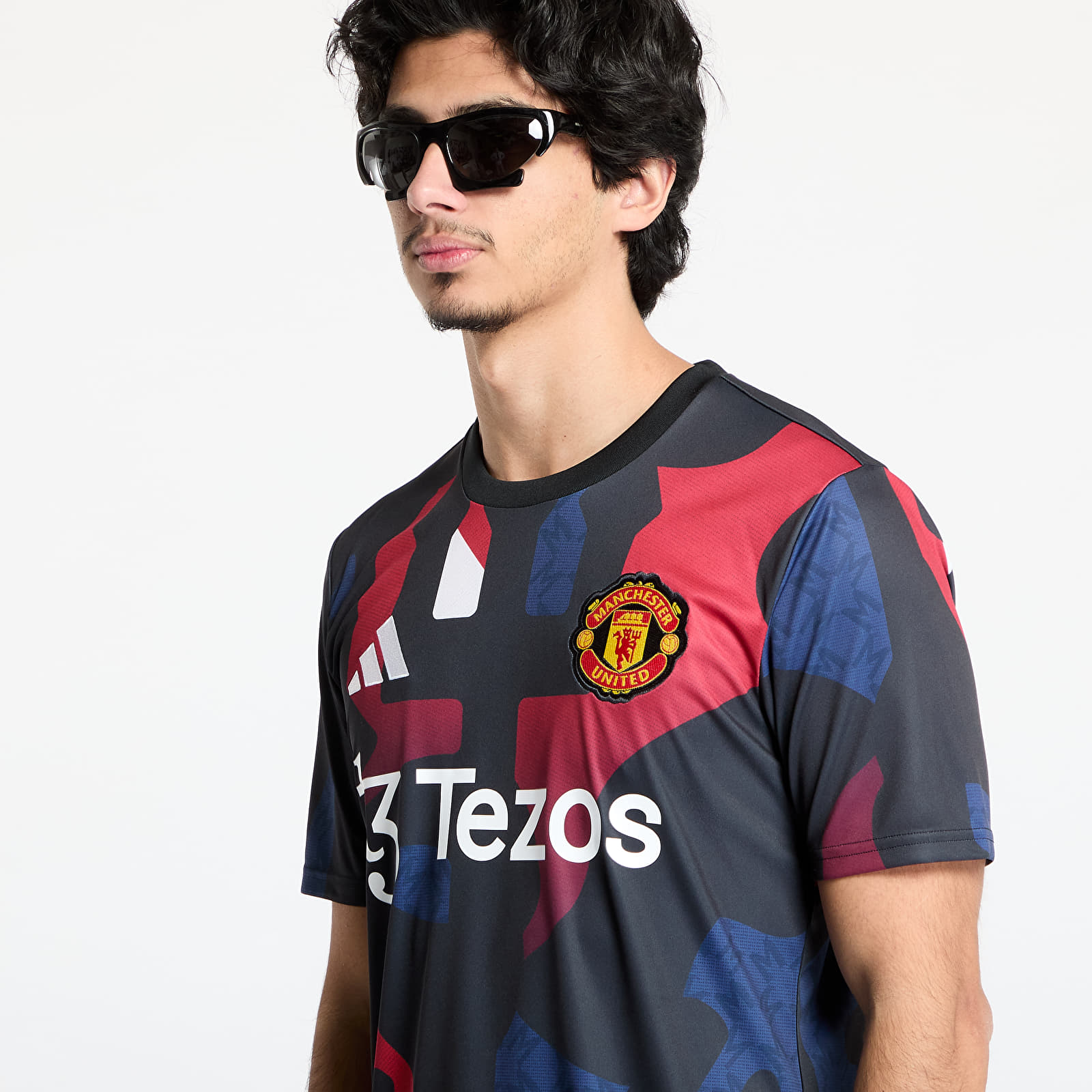 Dresy adidas Manchester United 2024/2025 Pre Match Jersey Black/ Mufc Red/ Off White/ Team Coll Burgundy 2