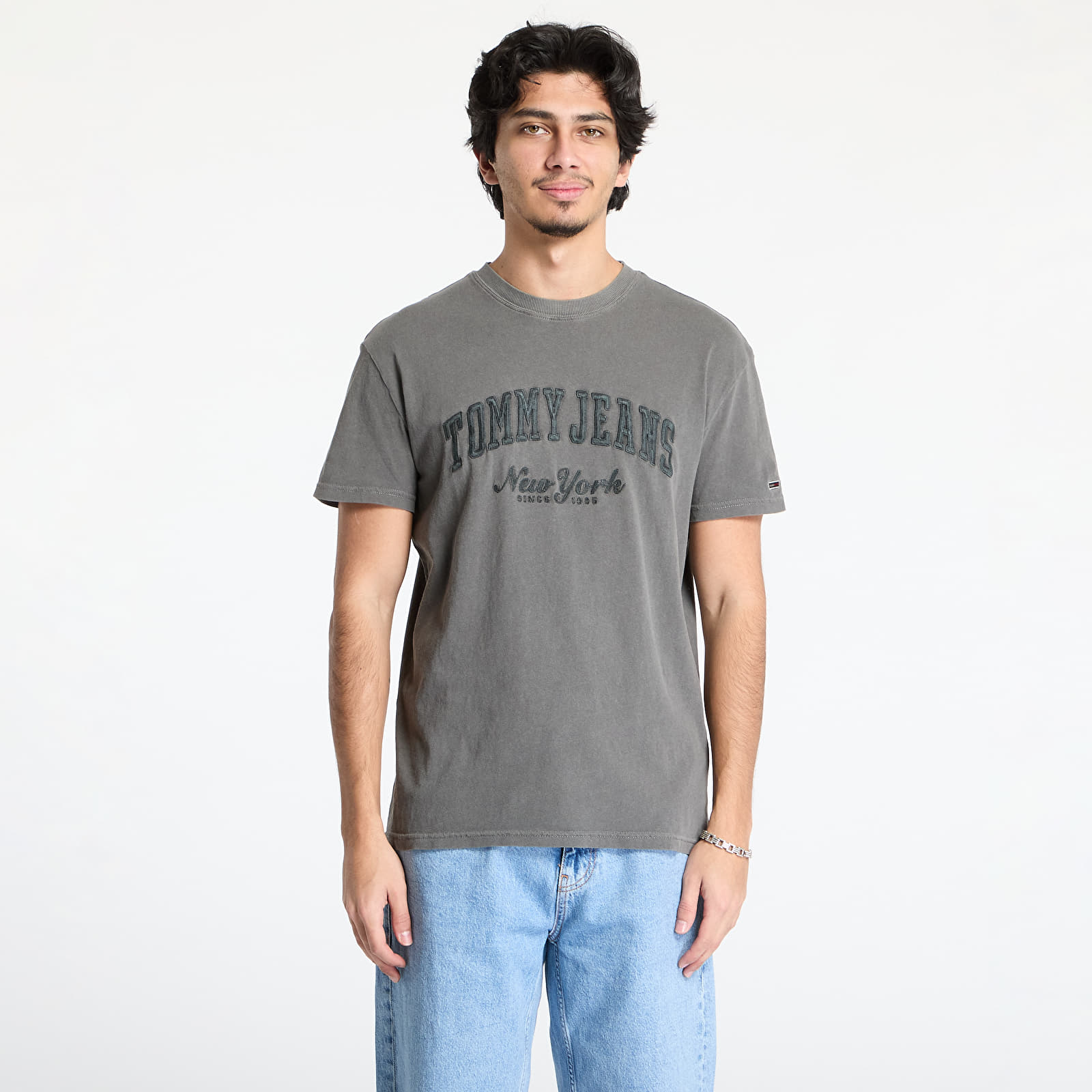 Camisetas hombre Tommy Jeans Reg Vintage Varsity Tee Black