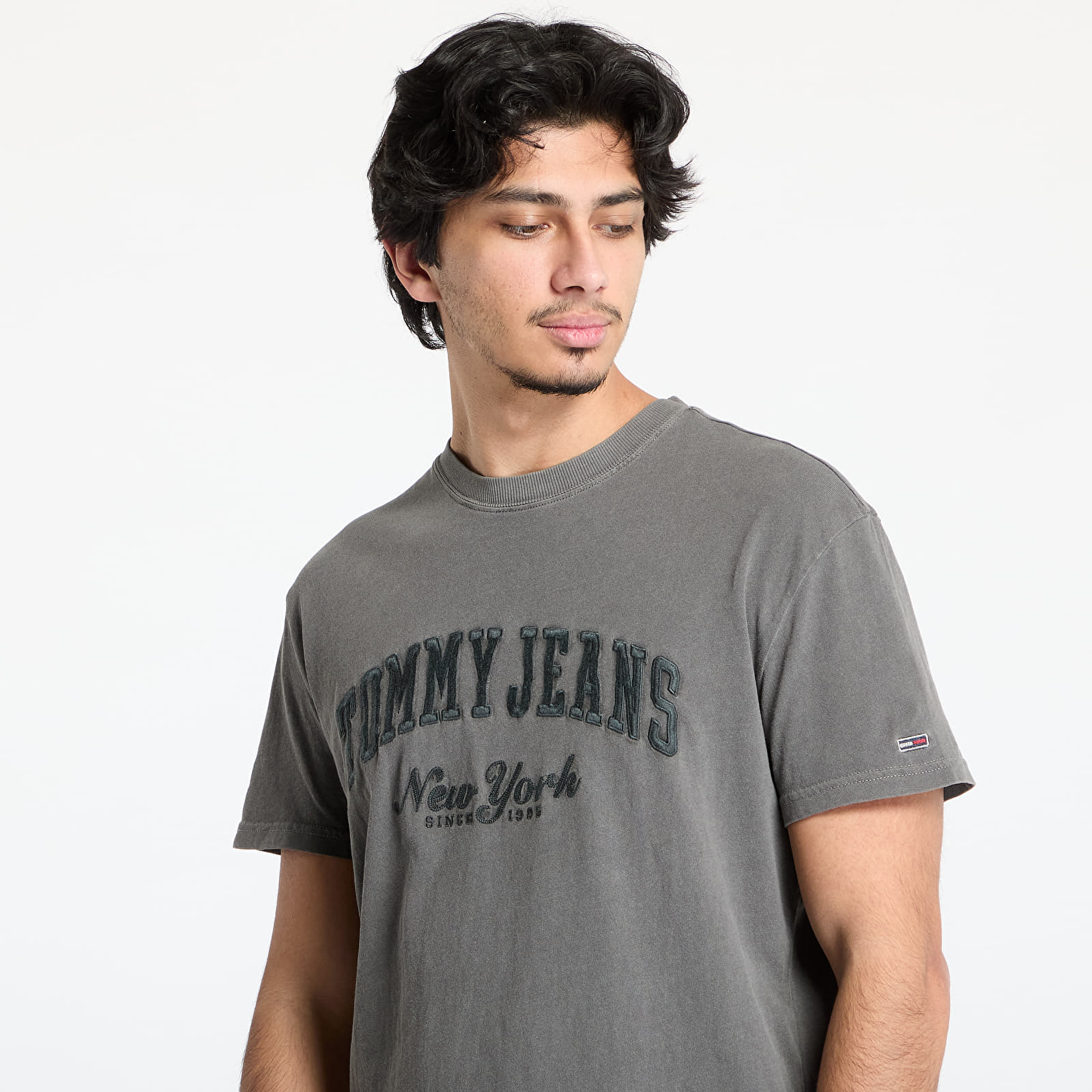 Camisetas hombre Tommy Jeans Reg Vintage Varsity Tee Black