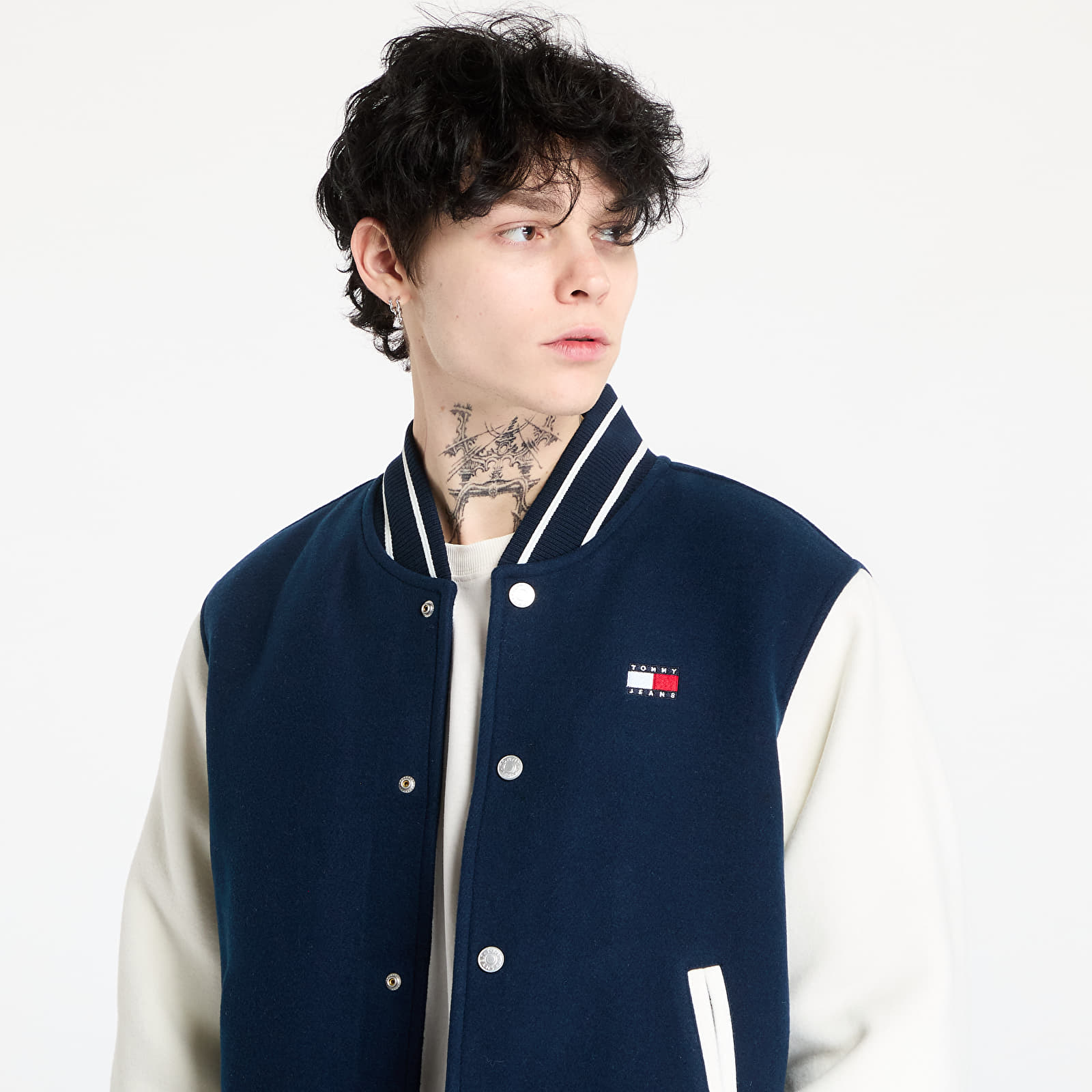 Moške bomberje Tommy Jeans Wool Blend Varsity Jacket Blue
