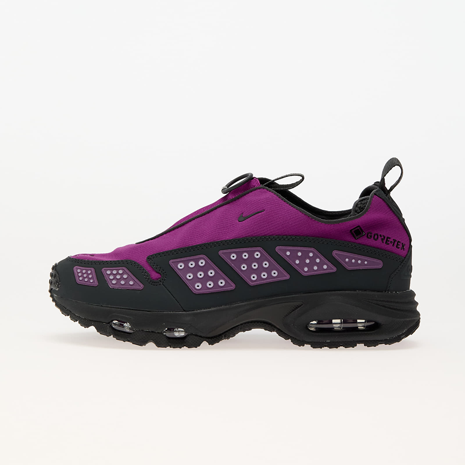 Sneakers og sko til kvinder Nike W Air Max SNDR Gtx Bold Berry/ Dk Smoke Grey-Ghost-Black