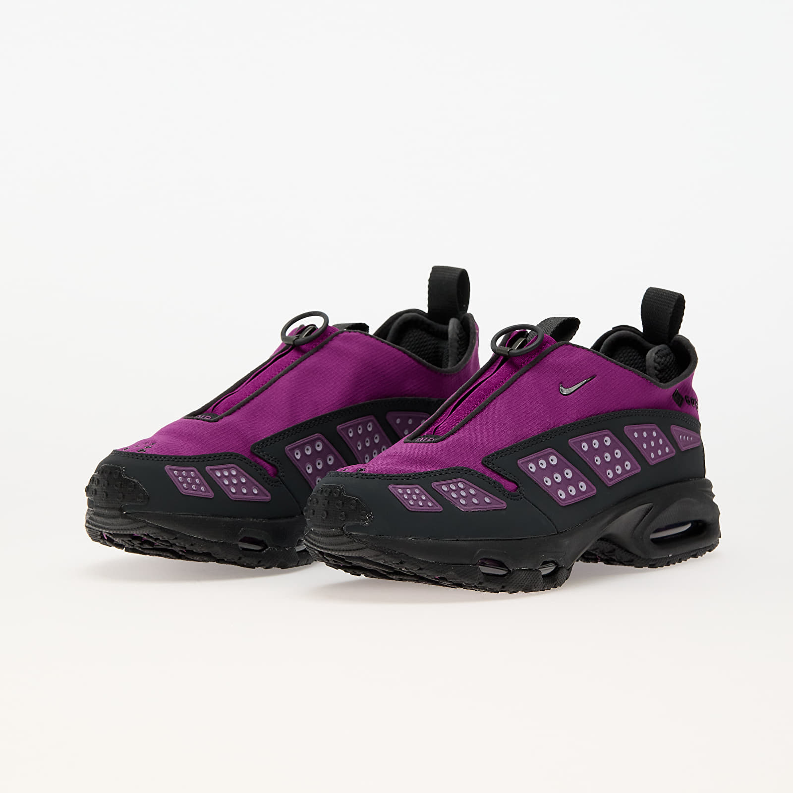 Damessneakers en -schoenen Nike W Air Max SNDR Gtx Bold Berry/ Dk Smoke Grey-Ghost-Black