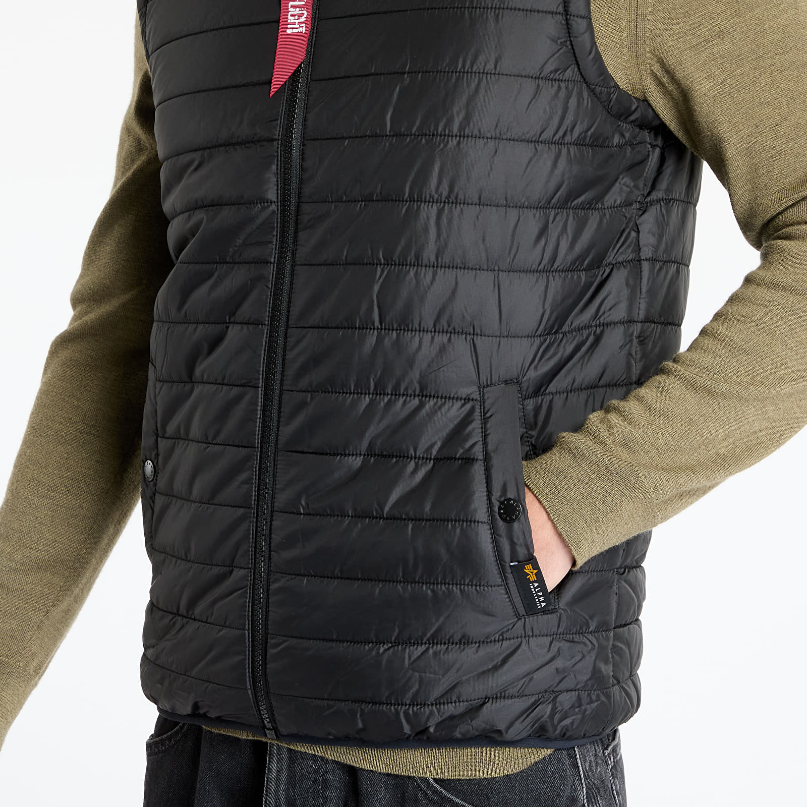 Vesty Alpha Industries Inc. Puffer Vest Ultra LW Black