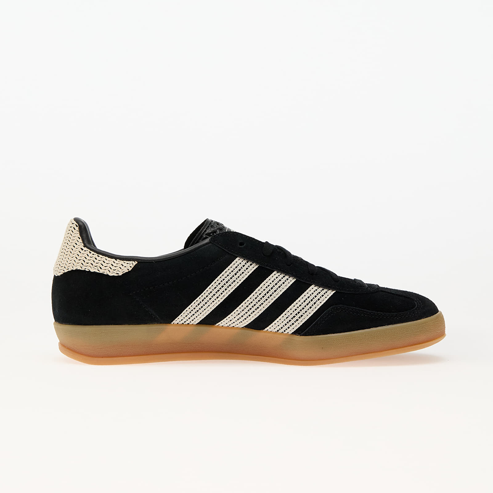 Women's sneakers and shoes adidas Gazelle Indoor W Core Black/ Wonder White/ Gum