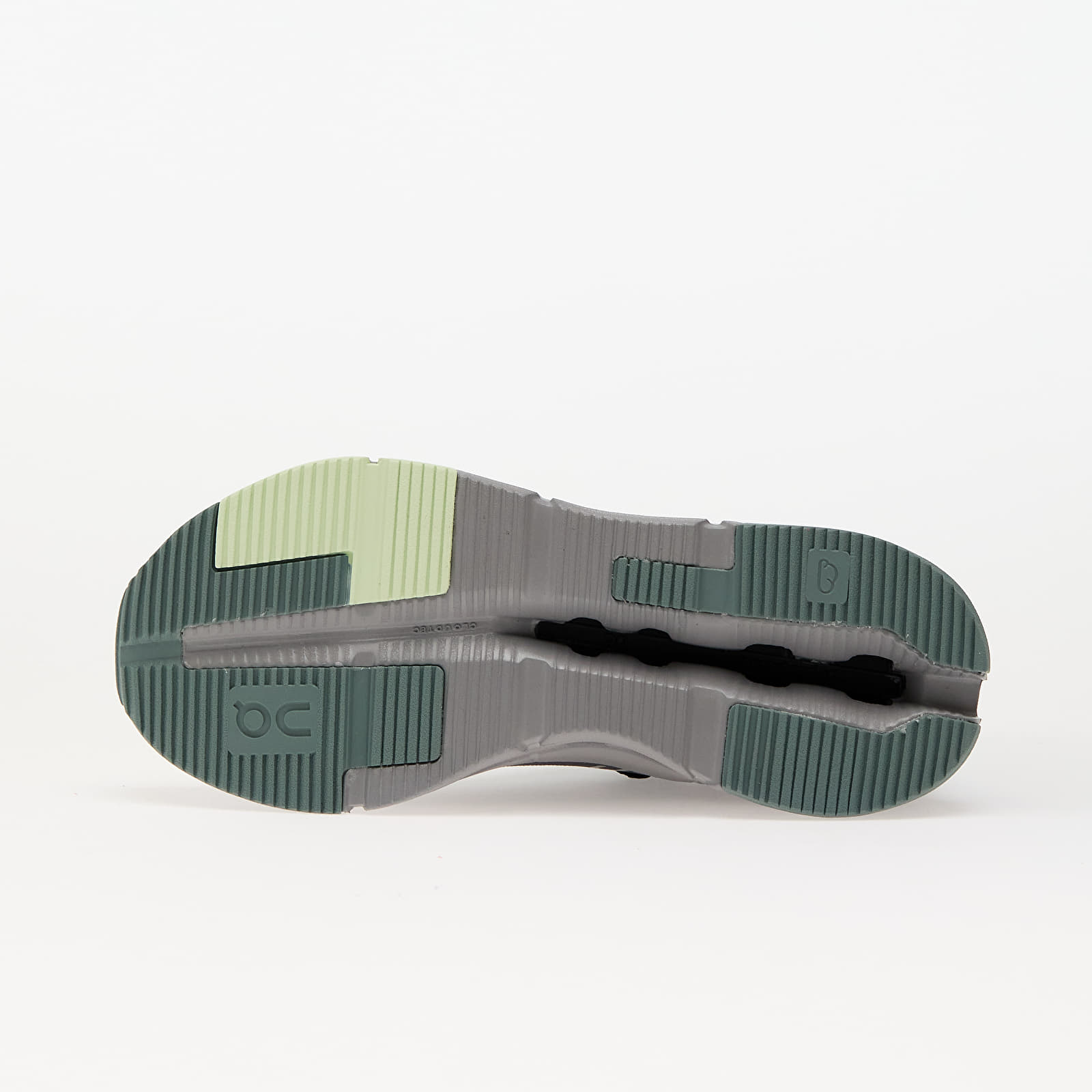 Women's sneakers and shoes On W Cloudnova 2 Eclipse/ Alloy