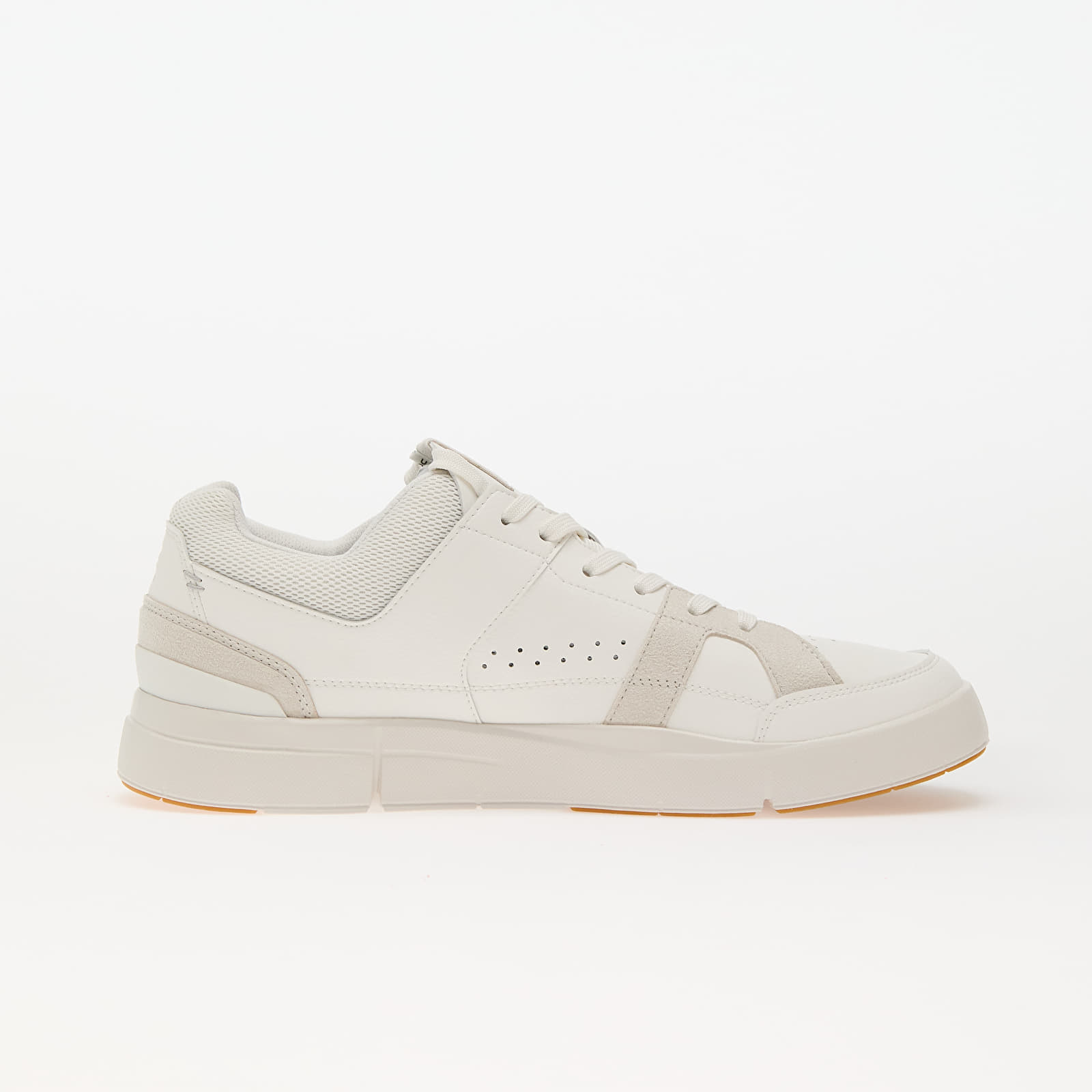 Men's sneakers and shoes On M The Roger Clubhouse White/ Sand