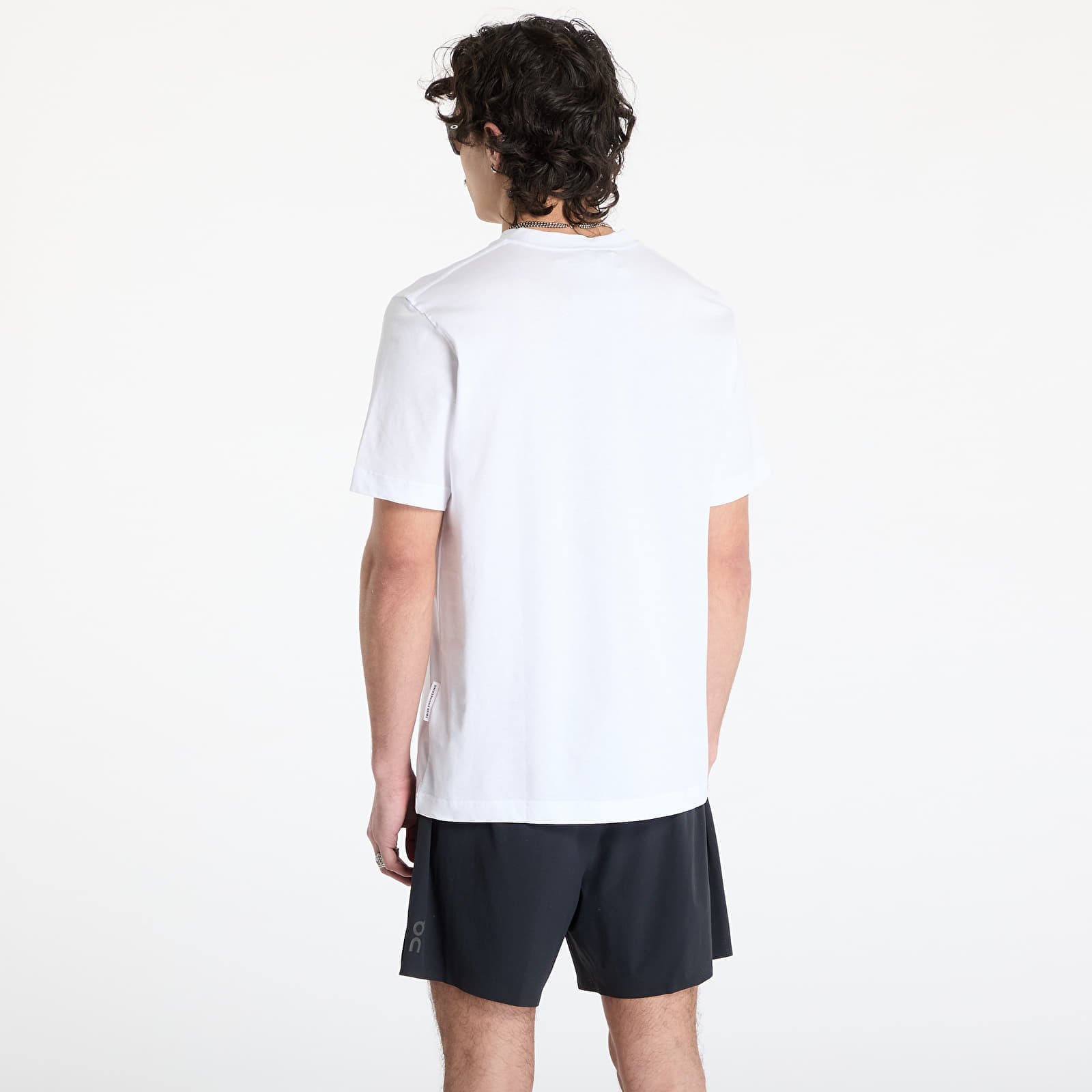 On T-shirt On Graphic Short Sleeve Tee White L - 3