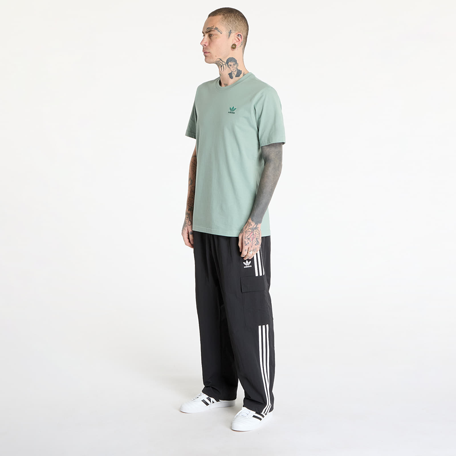 Men's T-shirts adidas Trefoil Essentials T-Shirt Silver Green