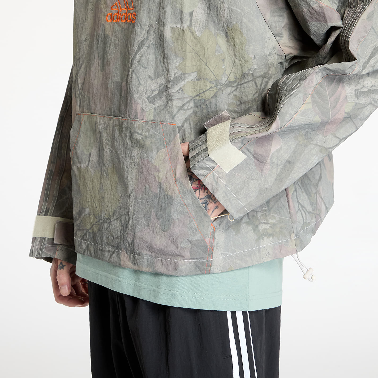 Herrenjacken adidas Camo Jacket Q1 Beige/ Alumina