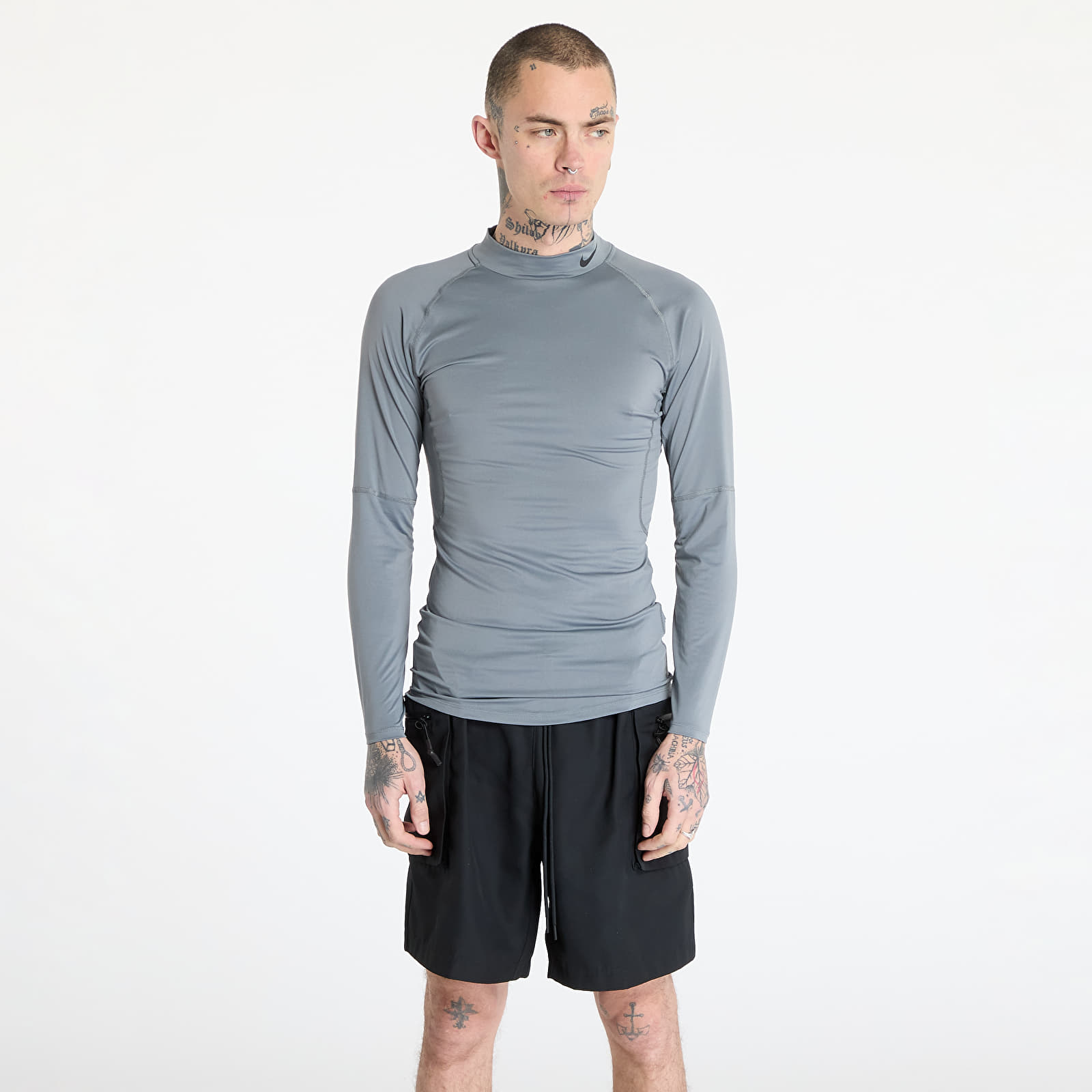 T-shirts för män Nike Pro Men's Dri-FIT Fitness Mock-Neck Long-Sleeve Top Smoke Grey/ Black