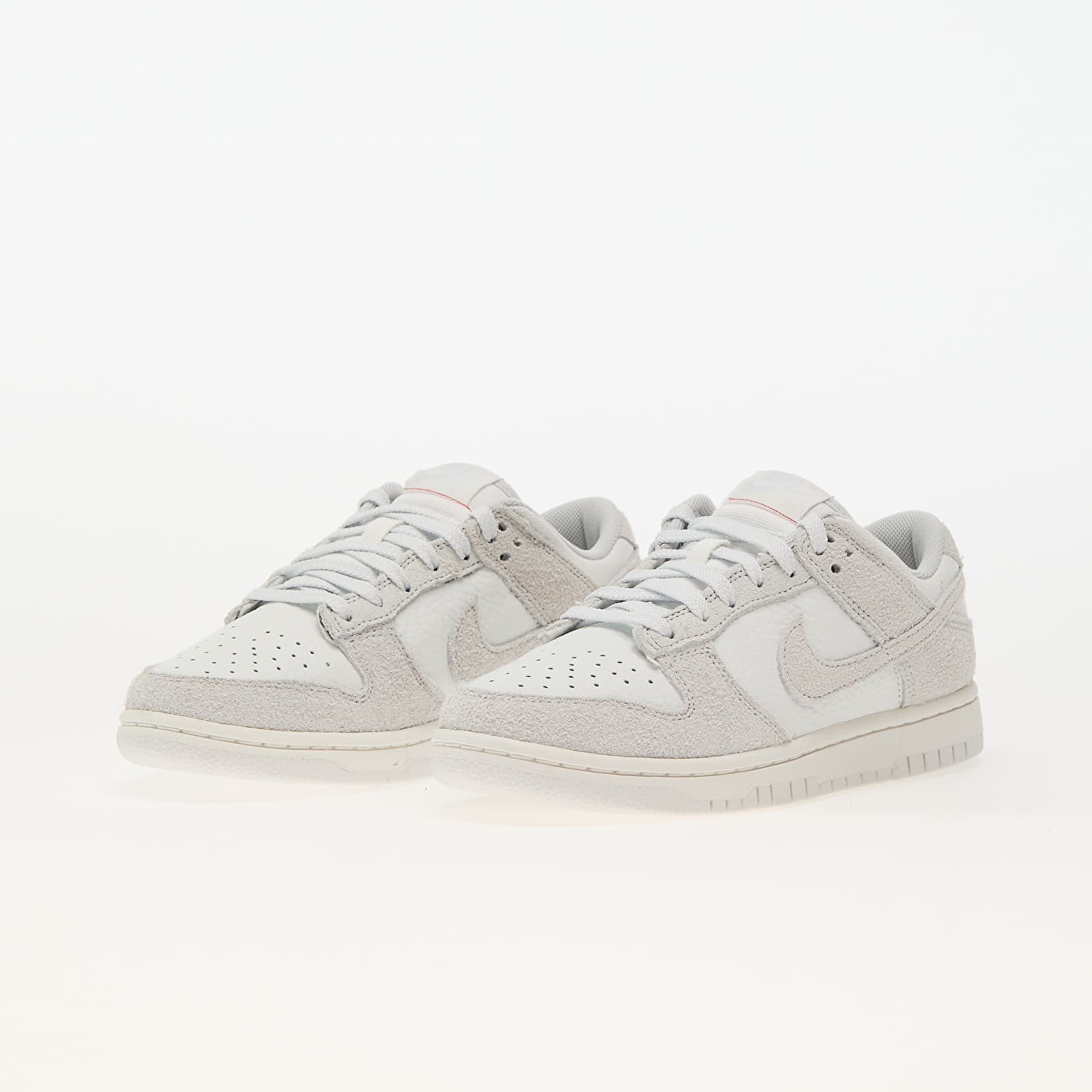 Damesschoenen Nike W Dunk Low Summit White/ Photon Dust-University Red