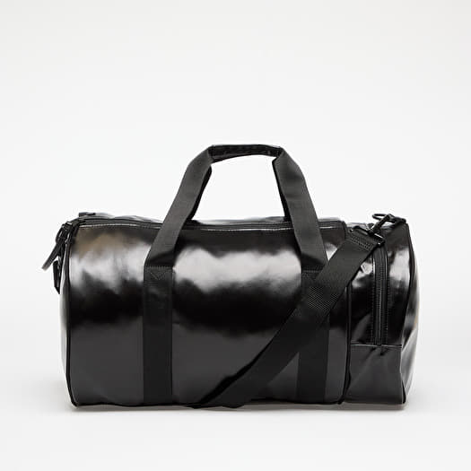 Duffle bag FRED PERRY Tonal Classic Barrel Bag Black/ Gold Queens