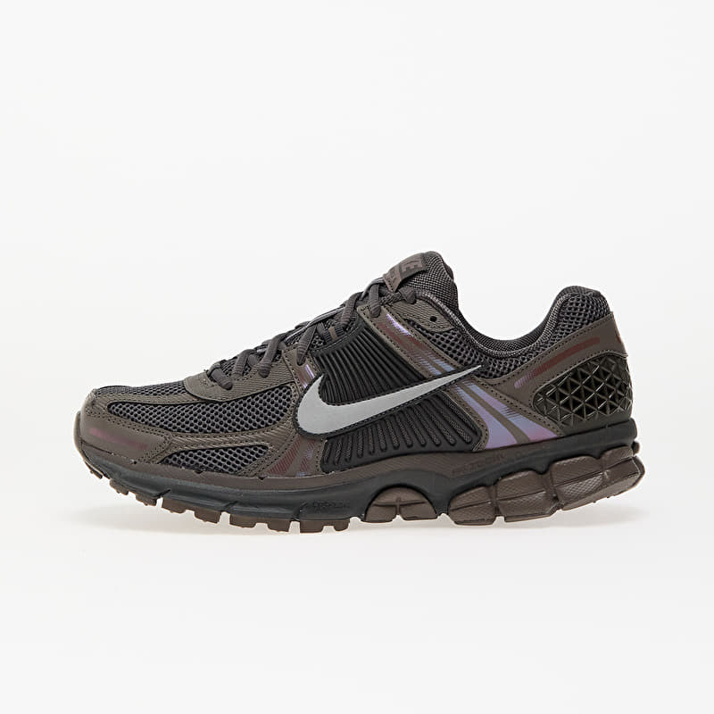 Nike Zoom Vomero 5 Cave Stone/ Metallic Silver-Multi-Color
