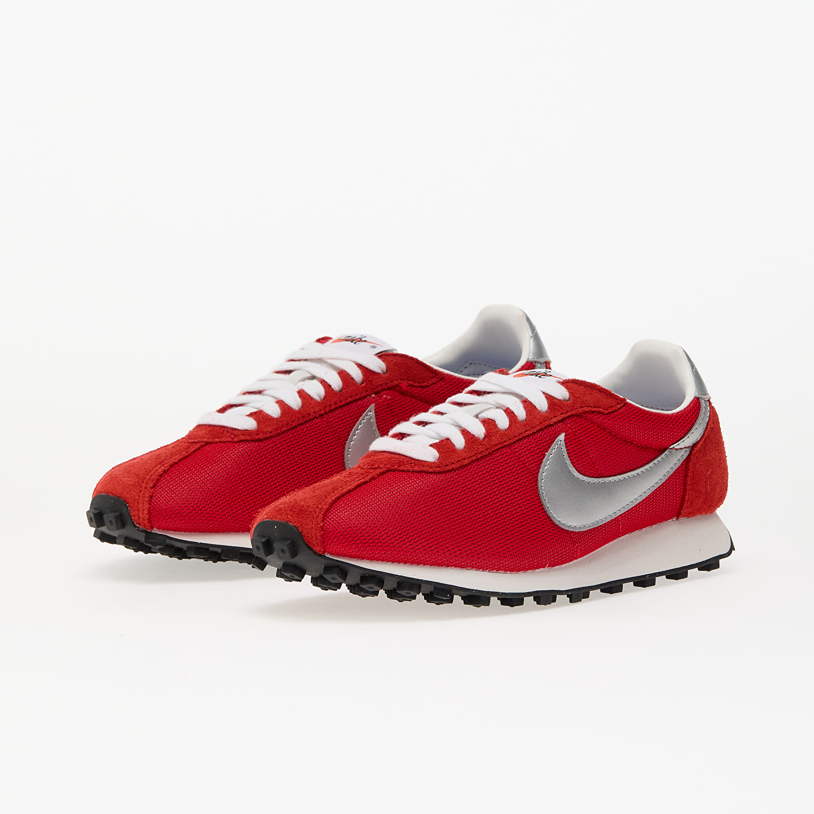 Sneakers og sko til kvinder Nike W LD-1000 University Red/ Metallic Silver-Sail