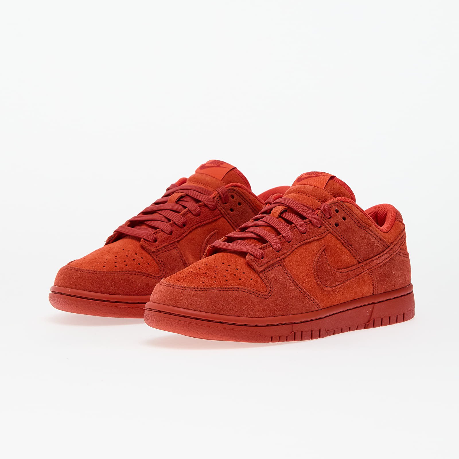 Naiste tossud ja kingad Nike W Dunk Low Se Picante Red/ Dragon Red