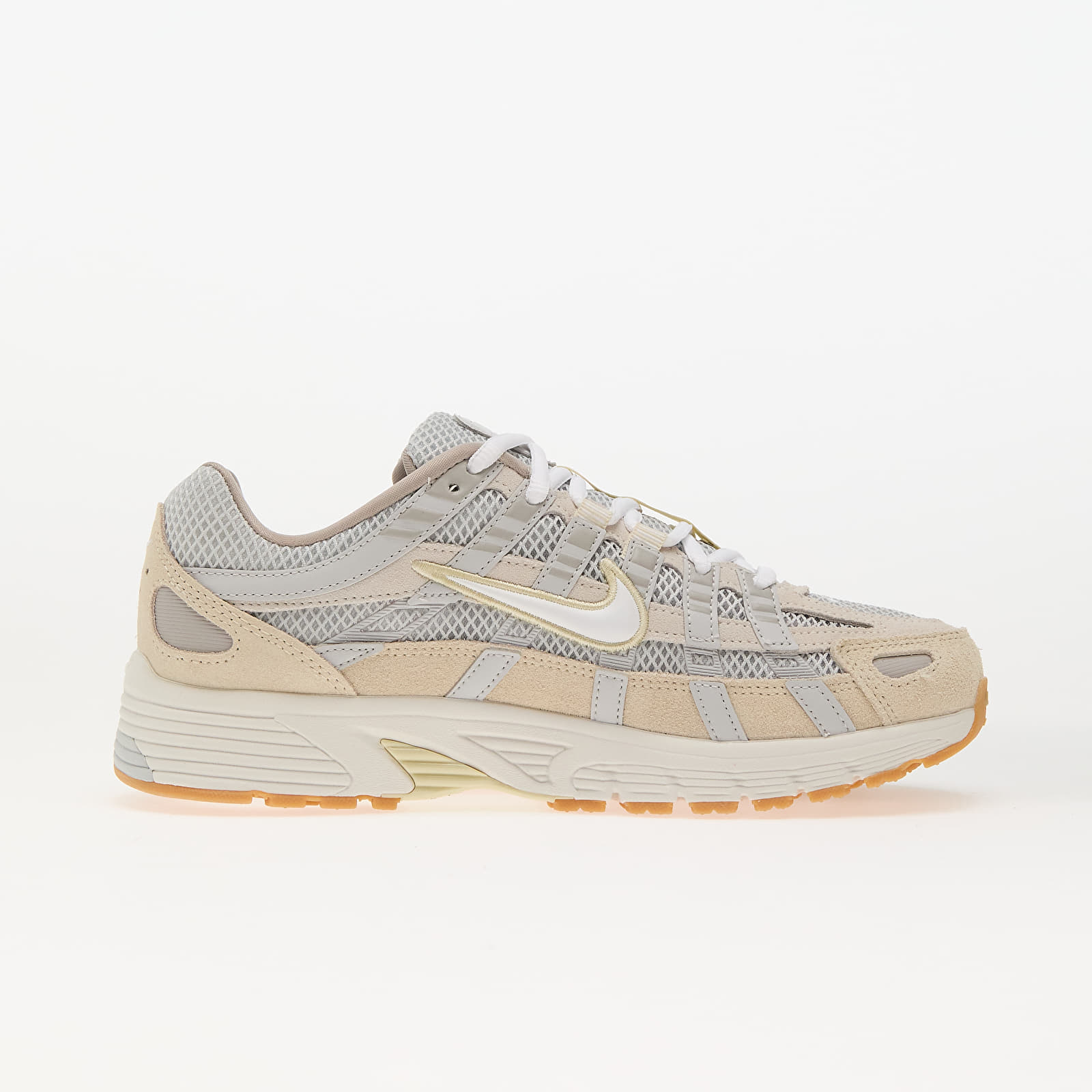 Naiste tossud ja kingad Nike W P-6000 Photon Dust/ White-Lt Khaki-Phantom