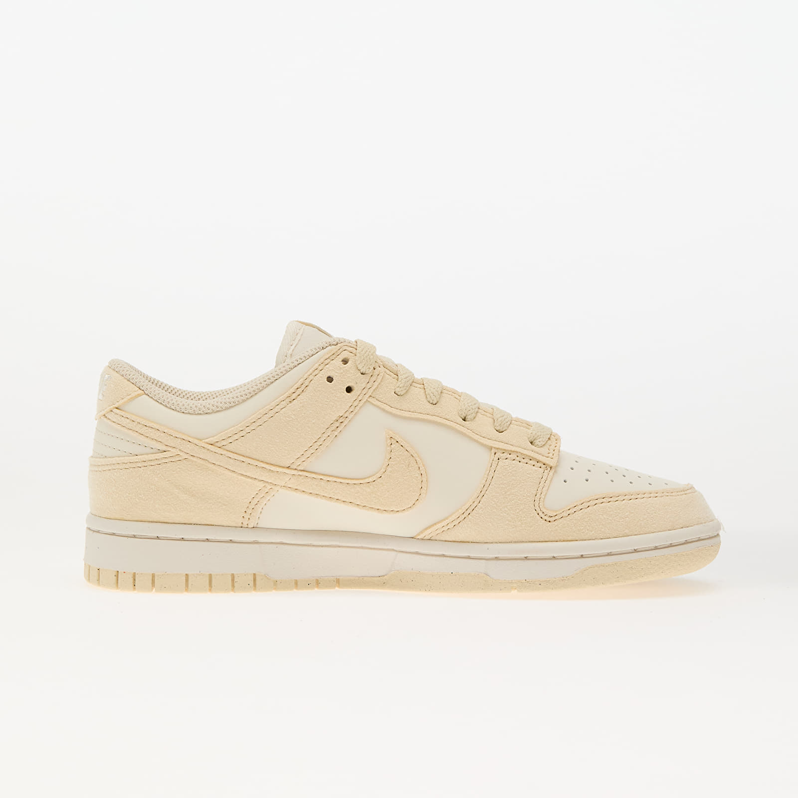 Women's sneakers and shoes Nike W Dunk Low Soft Pearl/ Beach-Pale Ivory-White