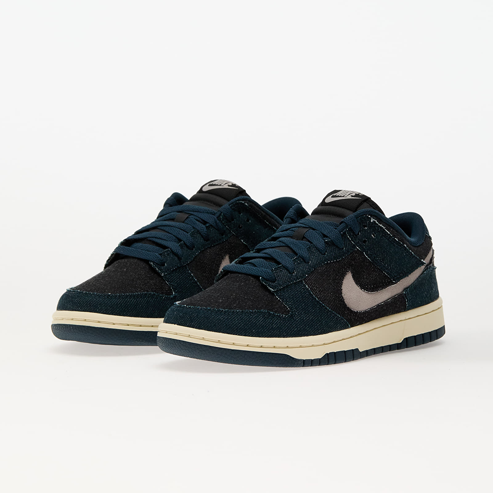 Sneakers og sko til kvinder Nike W Dunk Low Armory Navy/ College Grey-Black