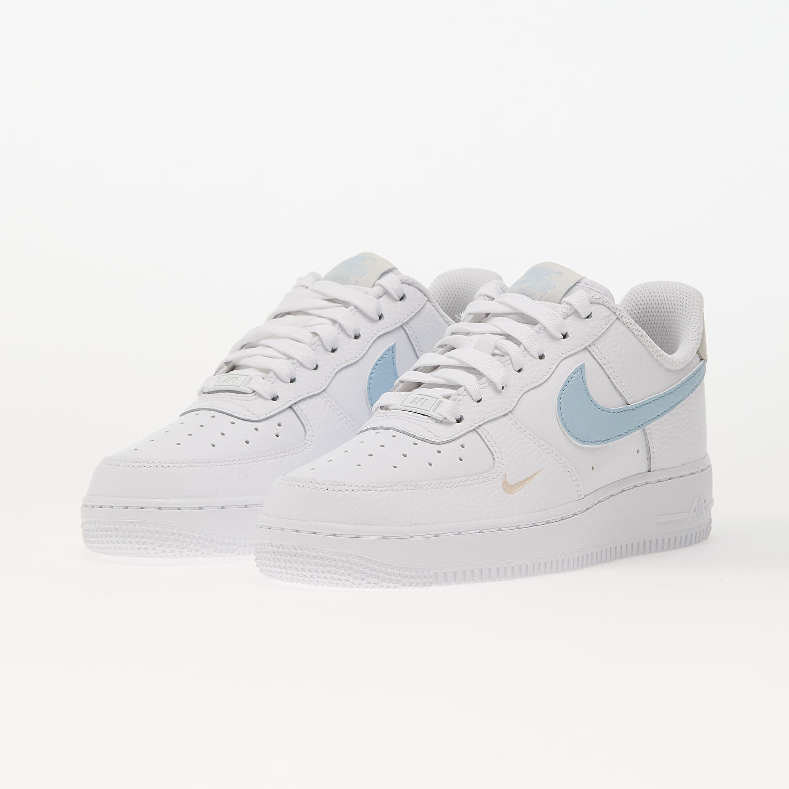 Scarpe e sneakers da donna Nike W Air Force 1 '07 White/ Lt Armory Blue-Light Bone