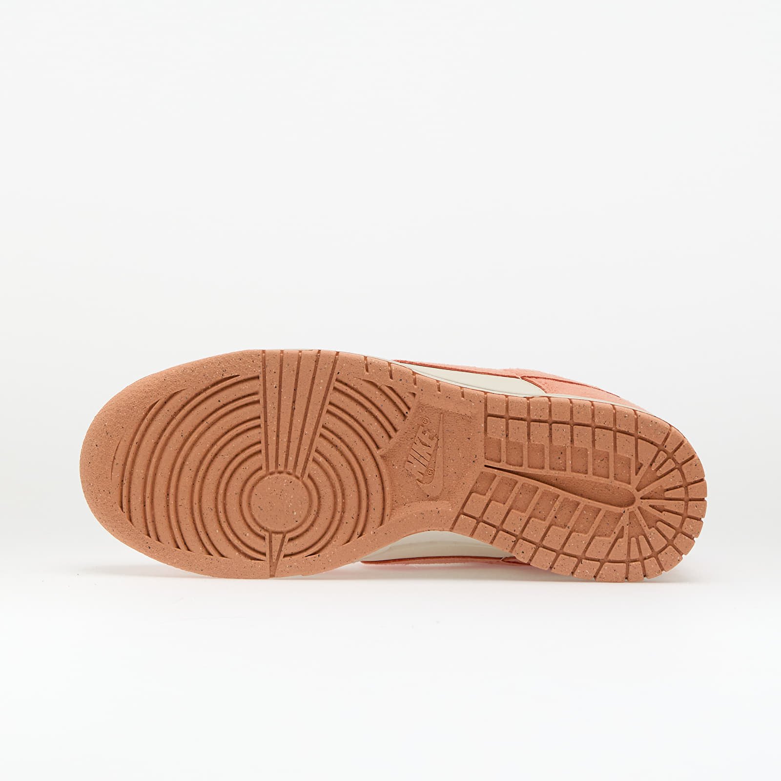 Sneakers og sko til kvinder Nike W Dunk Low Soft Pearl/ Apricot Agate-White