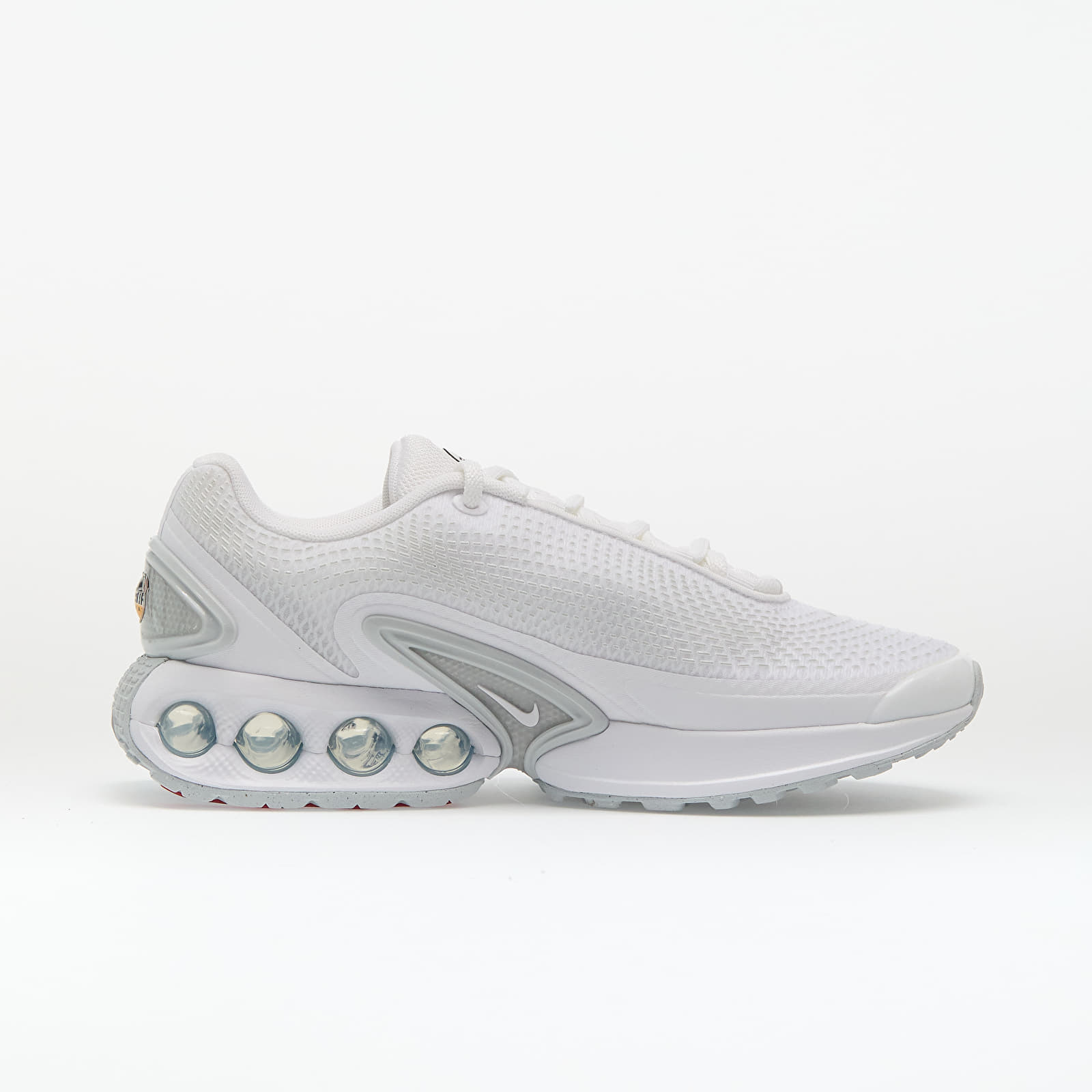 Sneakers og sko til kvinder Nike W Air Max DN White/ White-White-Metallic Silver