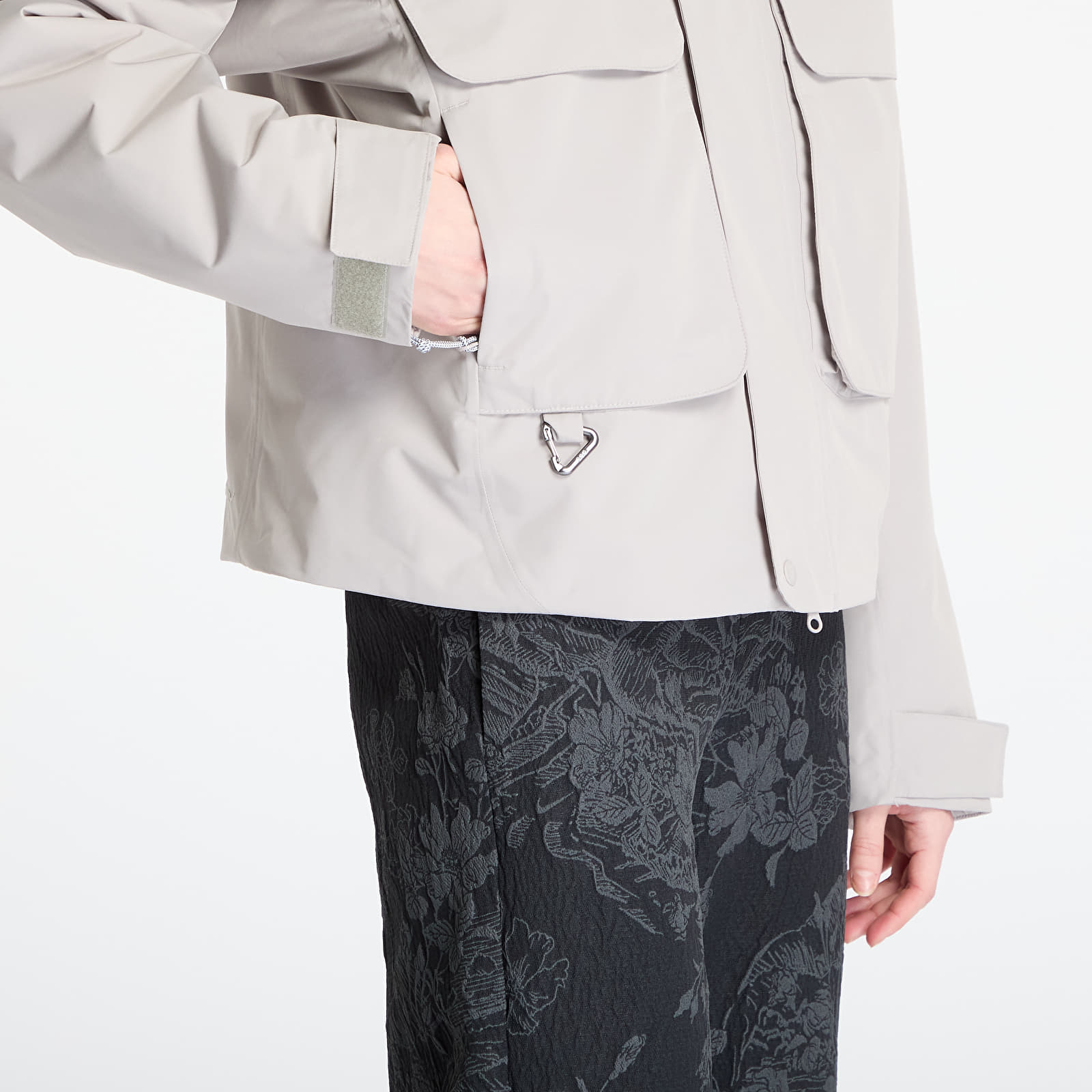 Jackets Nike ACG "Skull Peak" Women's Storm-FIT Jacket College Grey/ Football Grey/ Summit White
