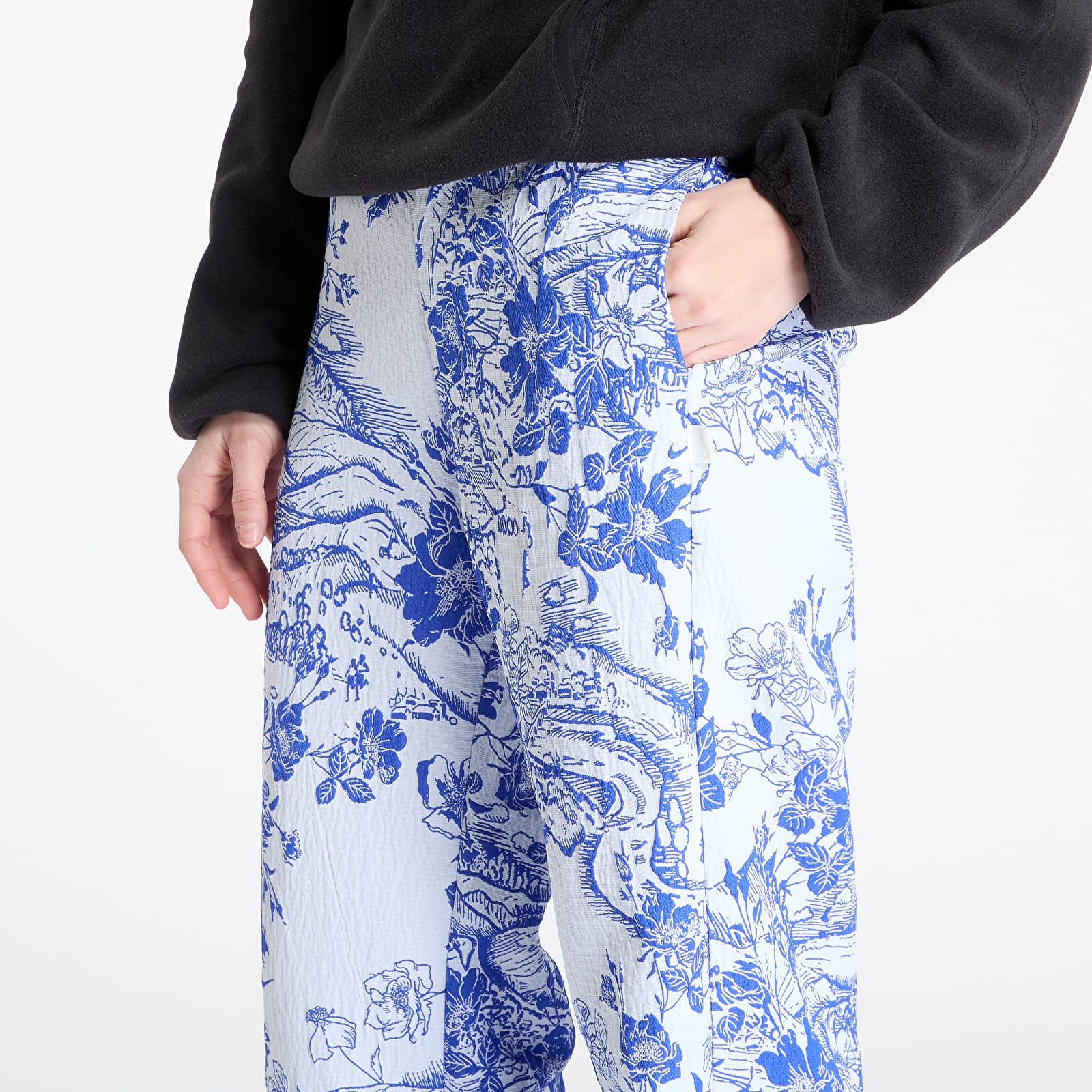Teksad ja püksid Nike Sportswear Collection Women's Mid-Rise Jacquard Track Pants White/ Hyper Royal/ White