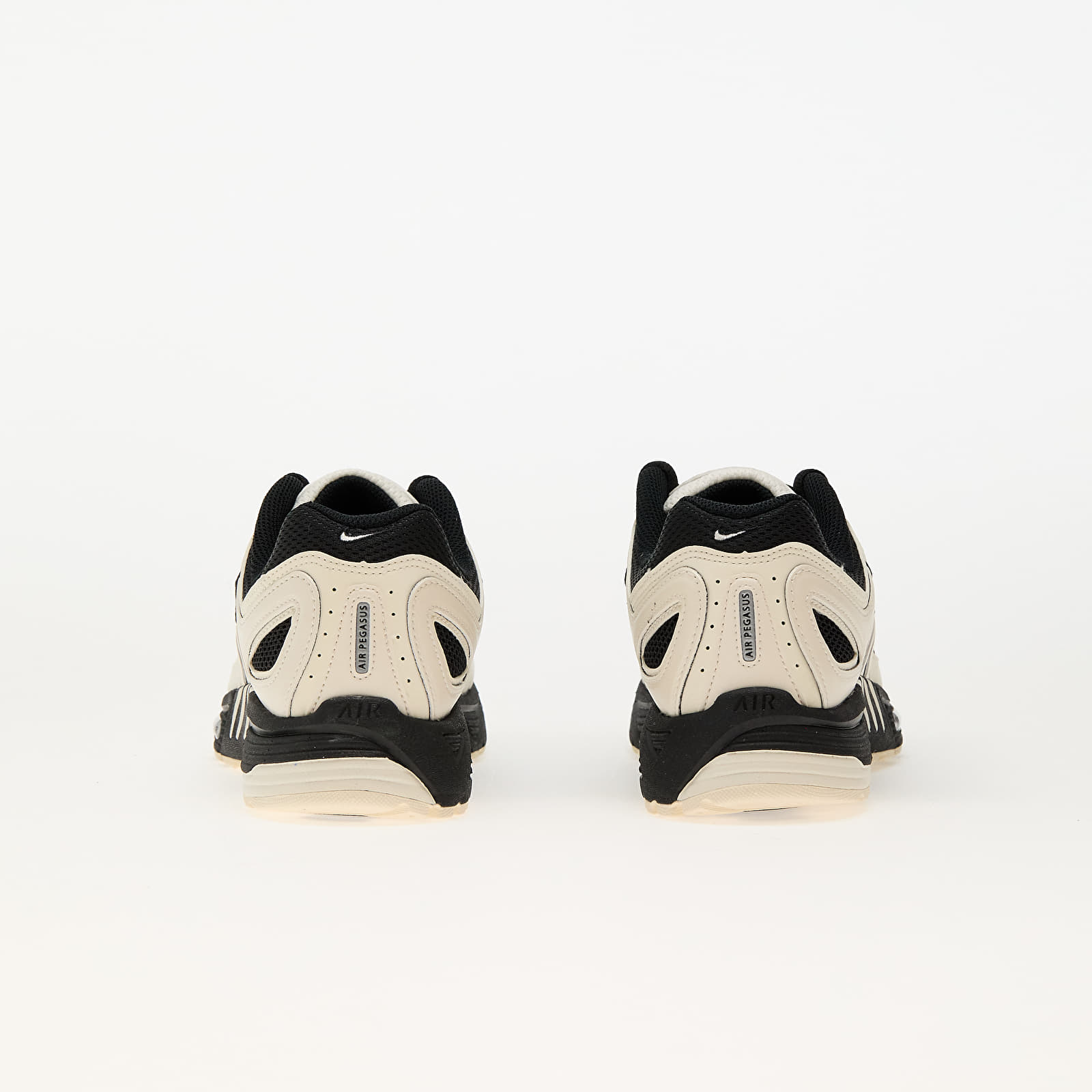 Meeste tossud ja kingad Nike Air Pegasus 2005 Pale Ivory/ Metallic Silver-Coconut Milk