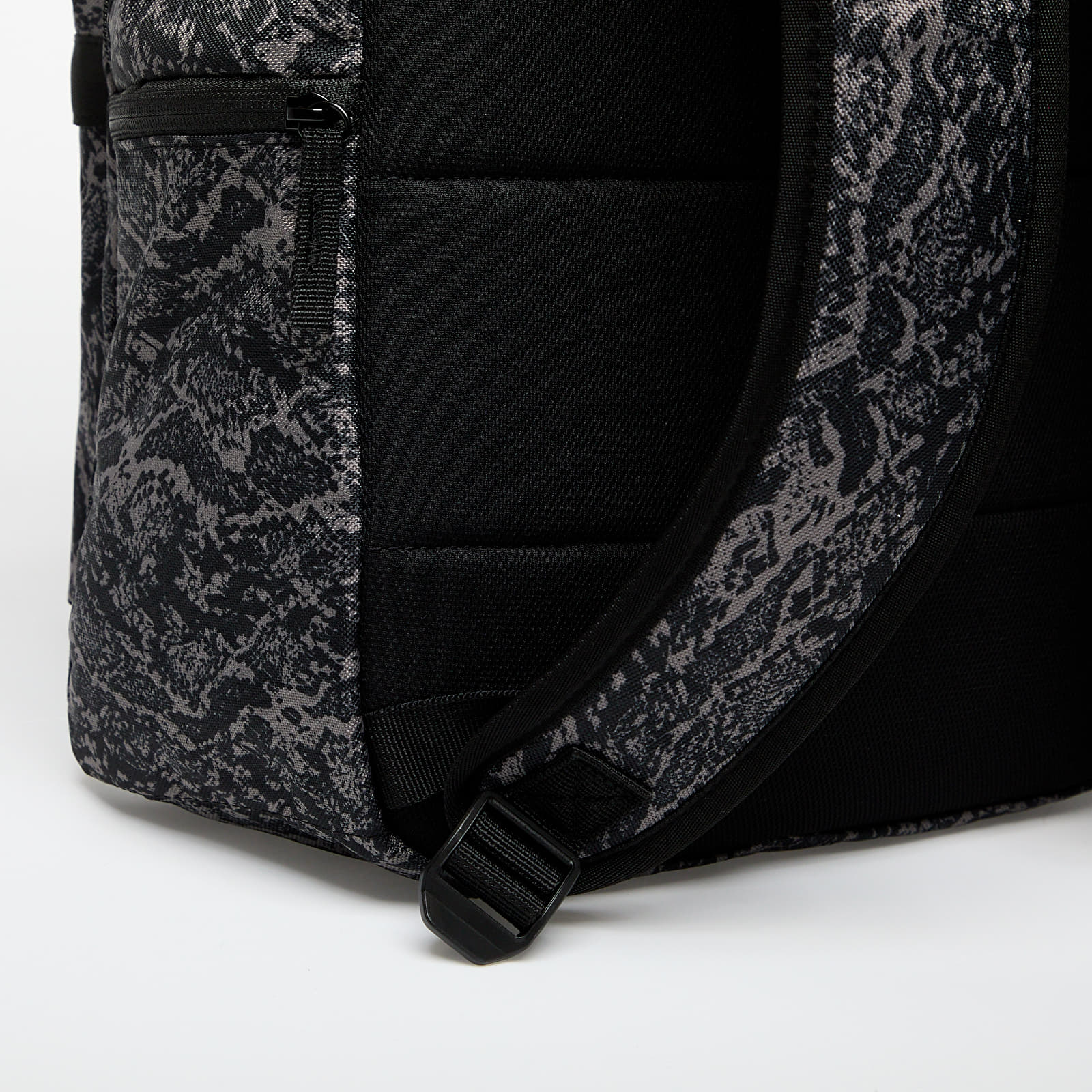 Mochilas Nike Heritage Backpack 25L Cave Stone/ Black/ Black