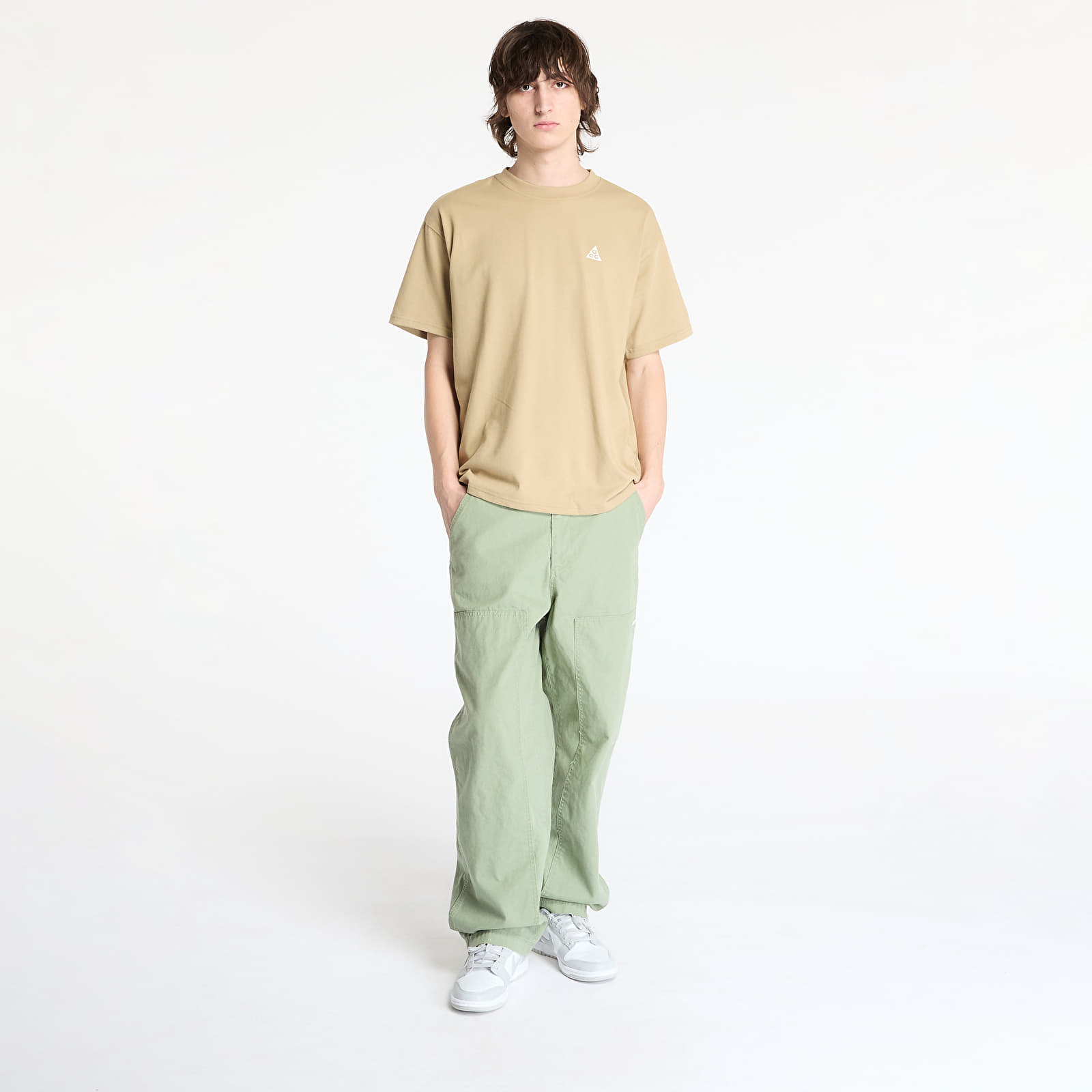 Camisetas hombre Nike ACG Men's Max90 T-Shirt Parachute Beige