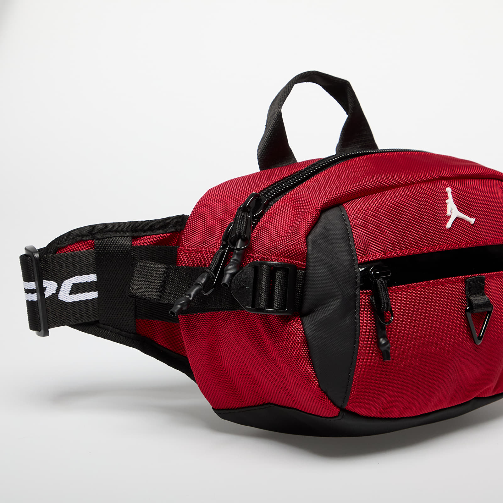Bubrezi Jordan JAU Sport Crossbody Bag Gym Red