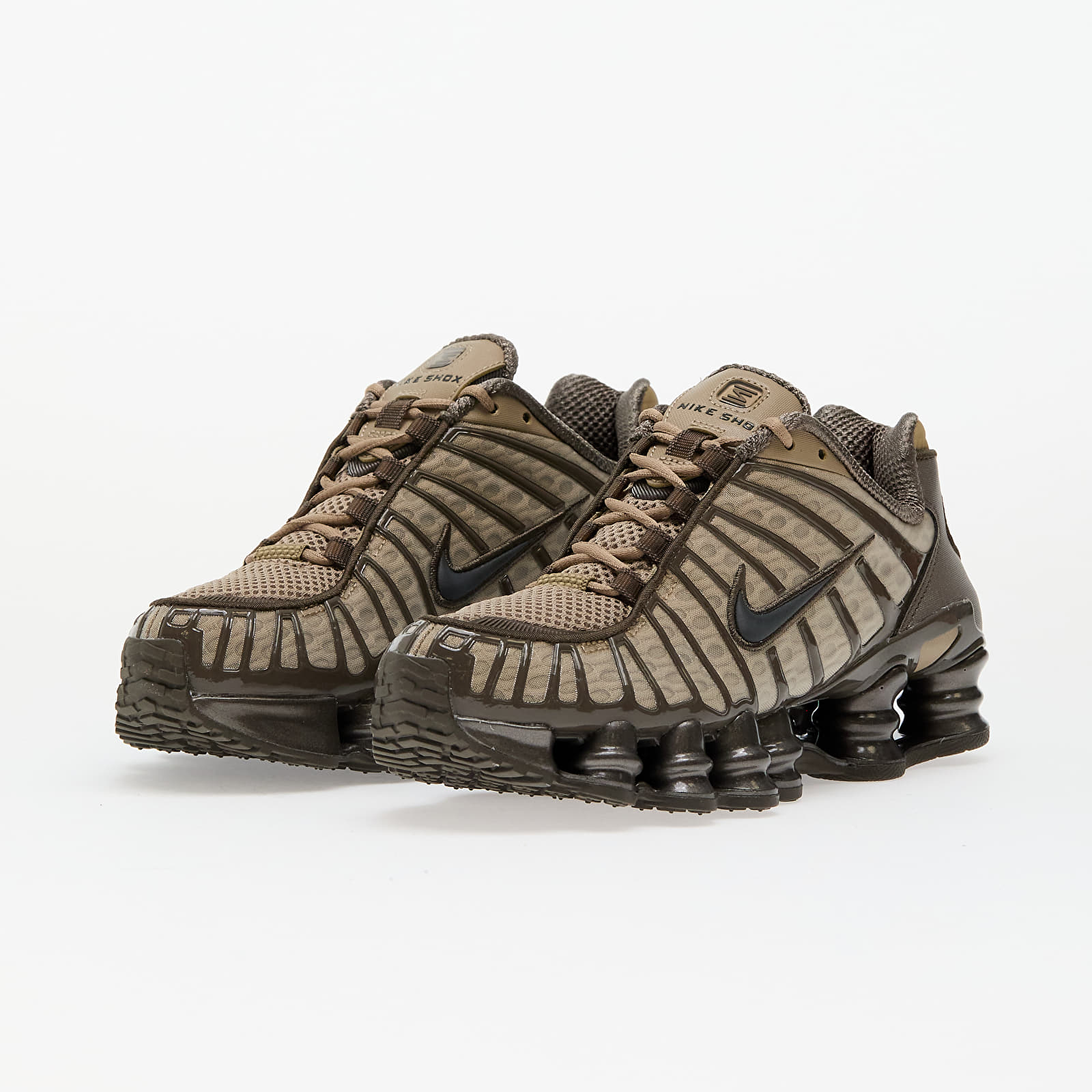 Sneakers und Schuhe für Frauen Nike W Shox TL Khaki/ Off Noir-Ironstone