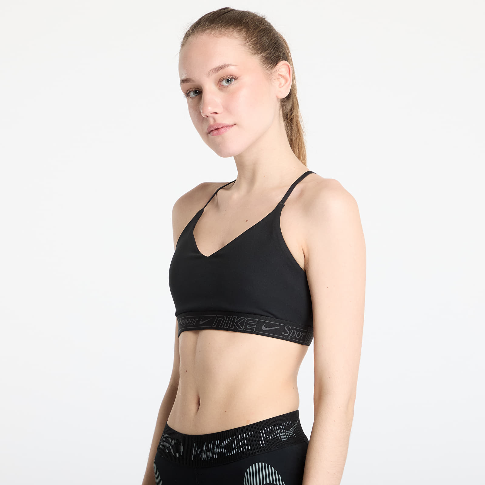 Grudnjaci Nike Indy Women's Light-Support Padded Adjustable Sports Bra Black