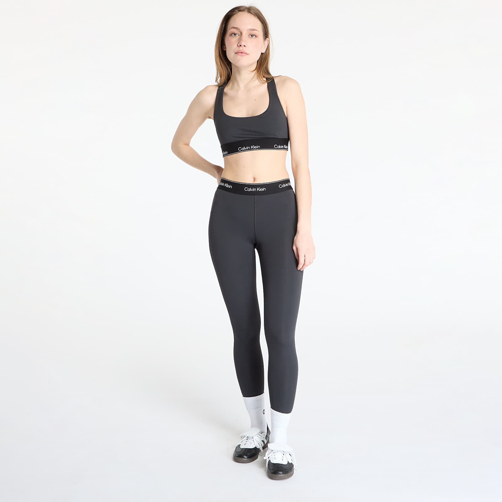 BH'er Calvin Klein Sport Modern Sport Medium Support Bra Black