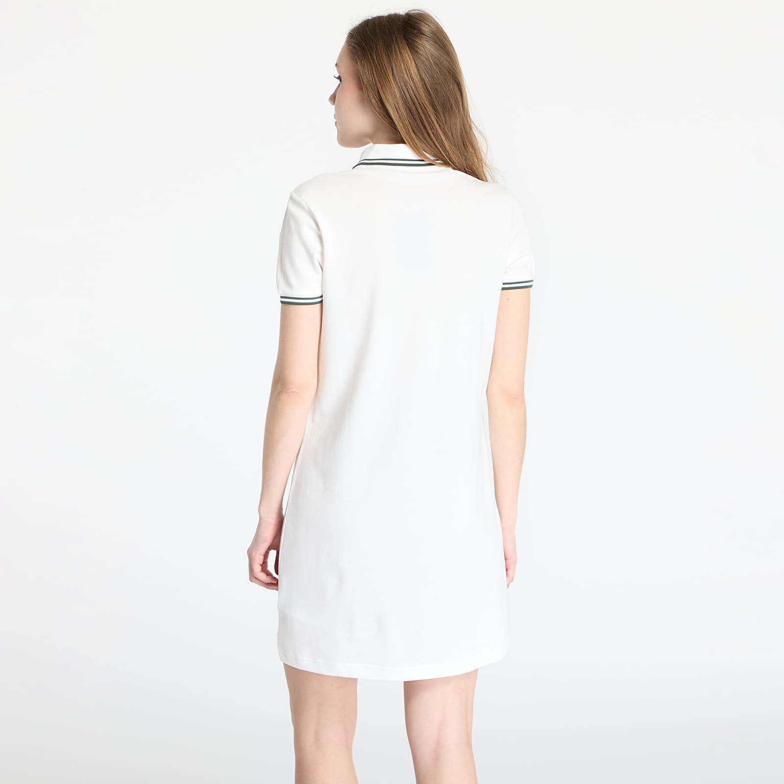  Jurken FRED PERRY The Twin Tipped Dress Snow White/ Court Green