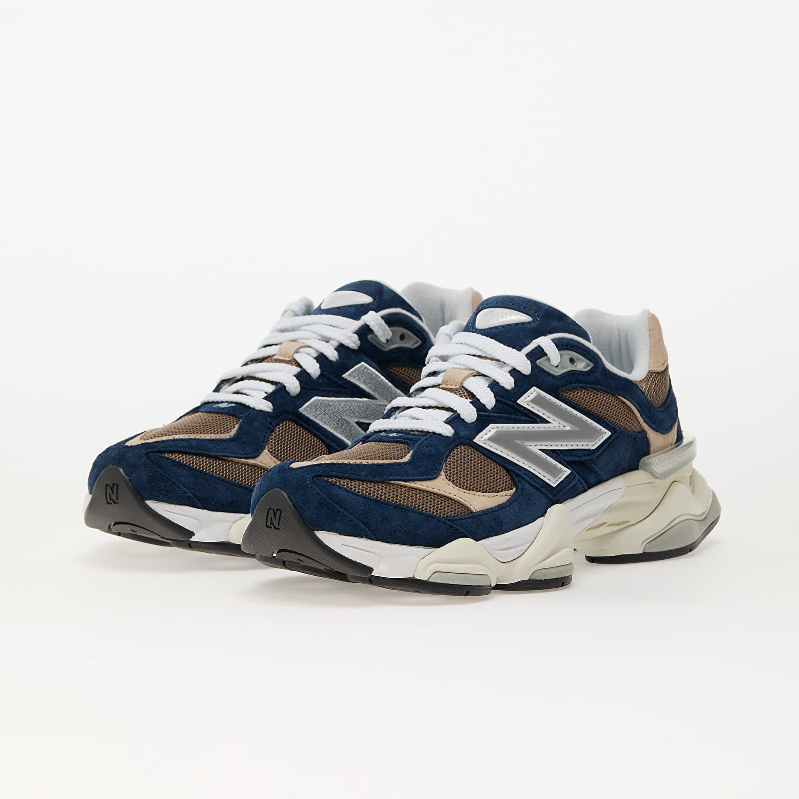 Herenschoenen New Balance 9060 Navy Mushroom