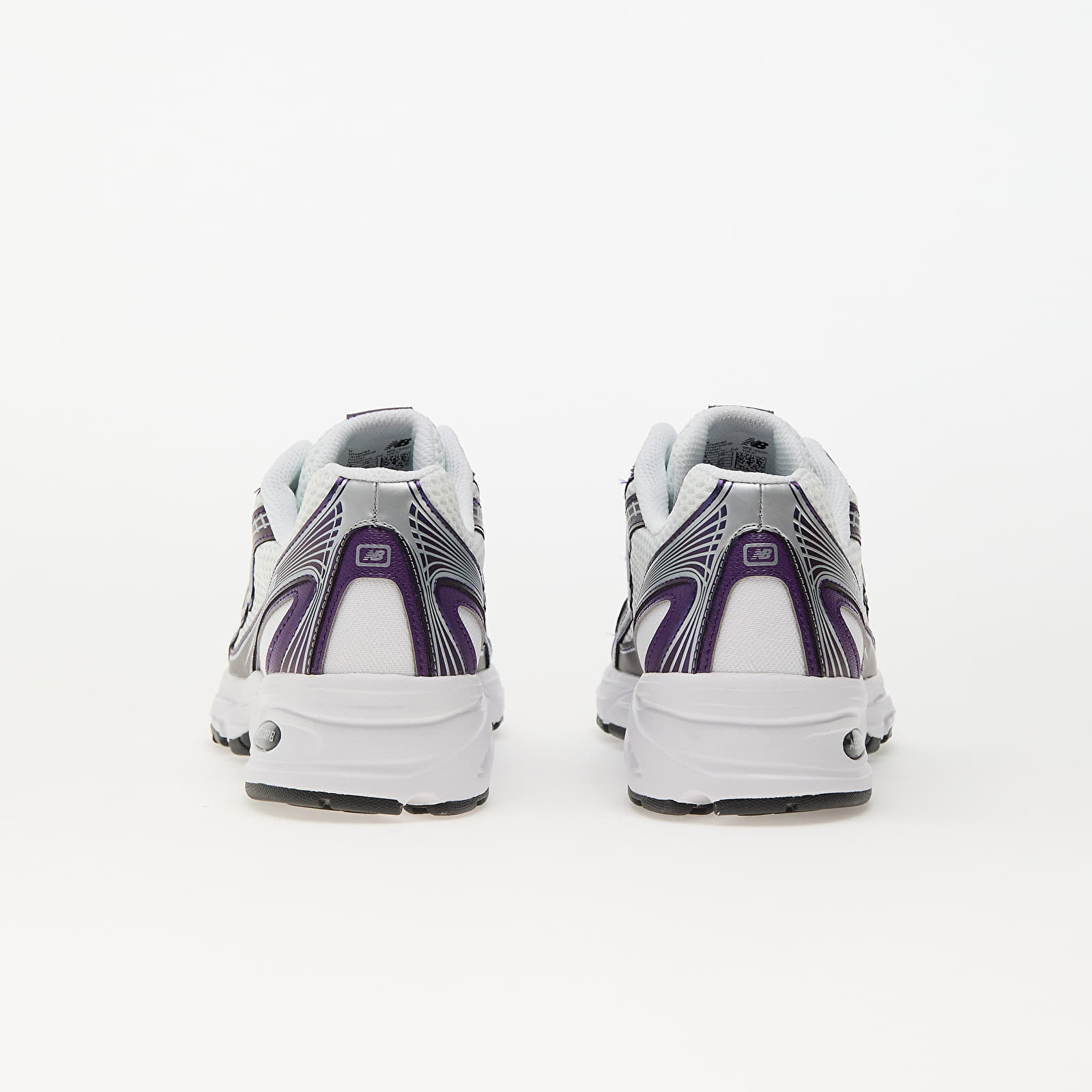 Men's sneakers and shoes New Balance 740 Concord Grape