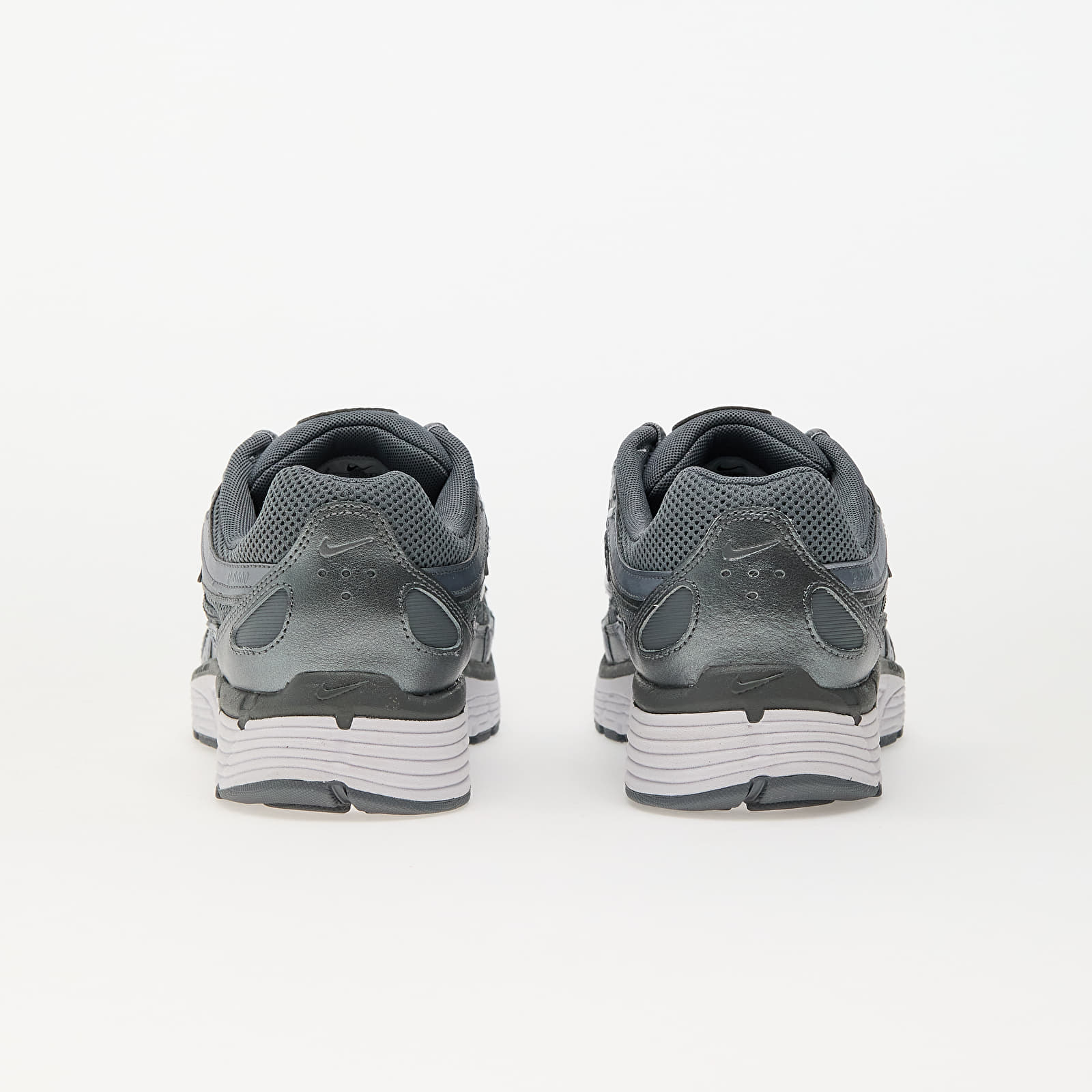Turnschuhe und Schuhe für Männer Nike P-6000 Mtlc Cool Grey/ Cool Grey-White-Wolf Grey
