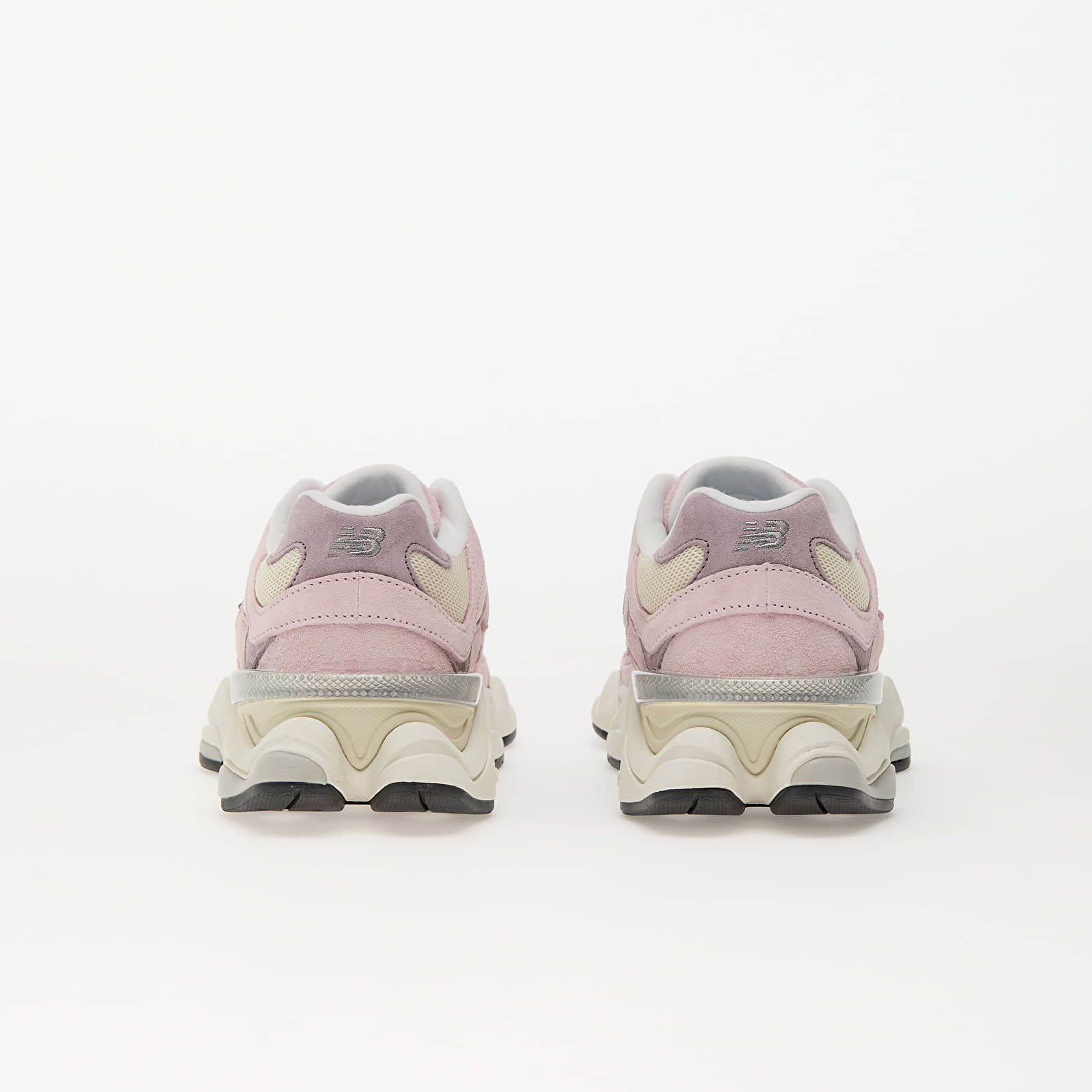Baskets et chaussures pour hommes New Balance 9060 Pink/ Beige