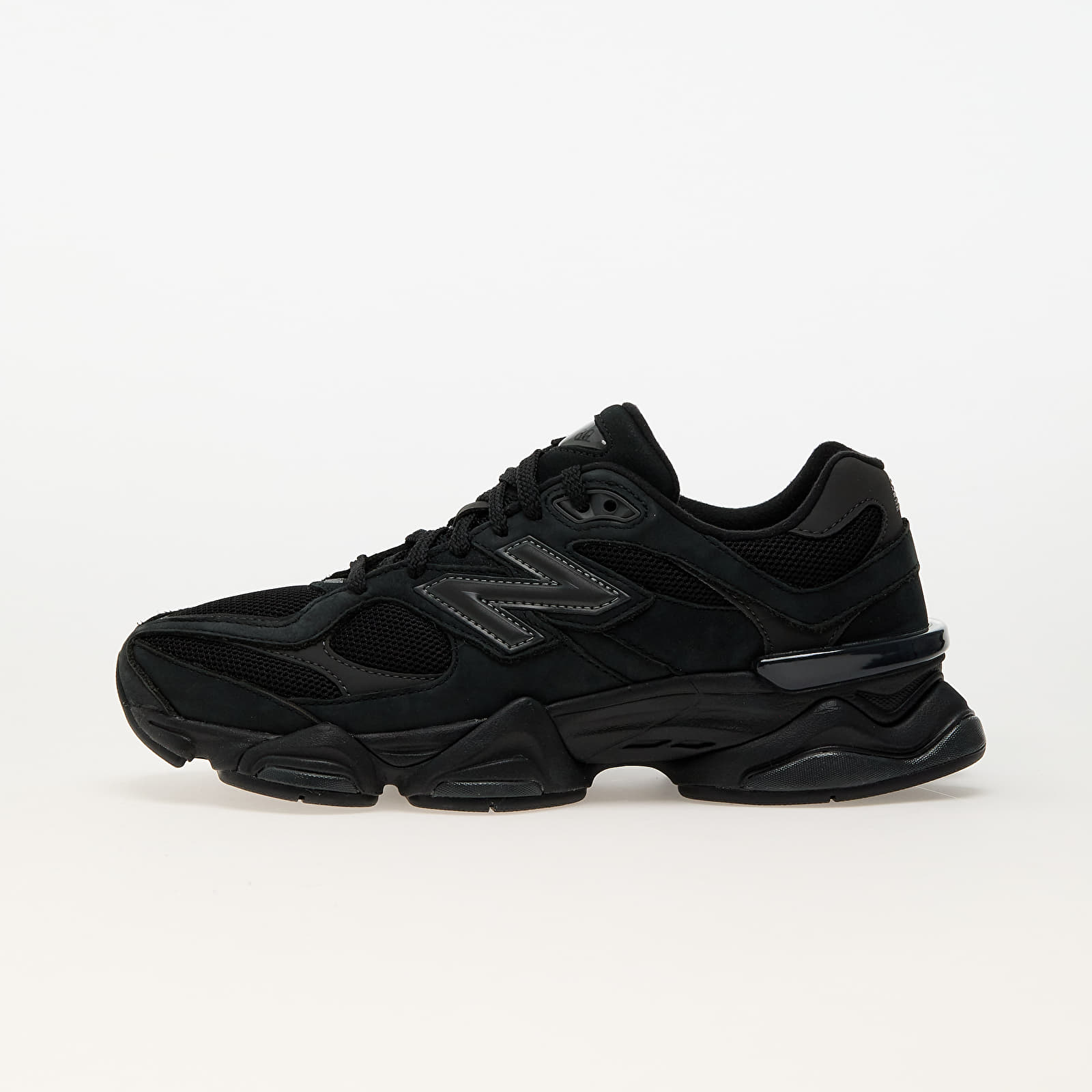 Men's sneakers and shoes New Balance 9060 Black/ Cement