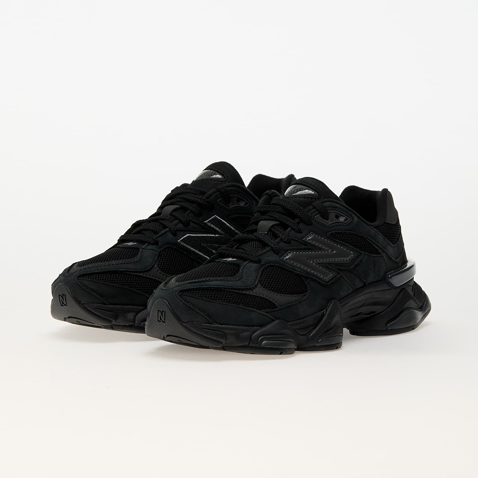 Men's sneakers and shoes New Balance 9060 Black/ Cement