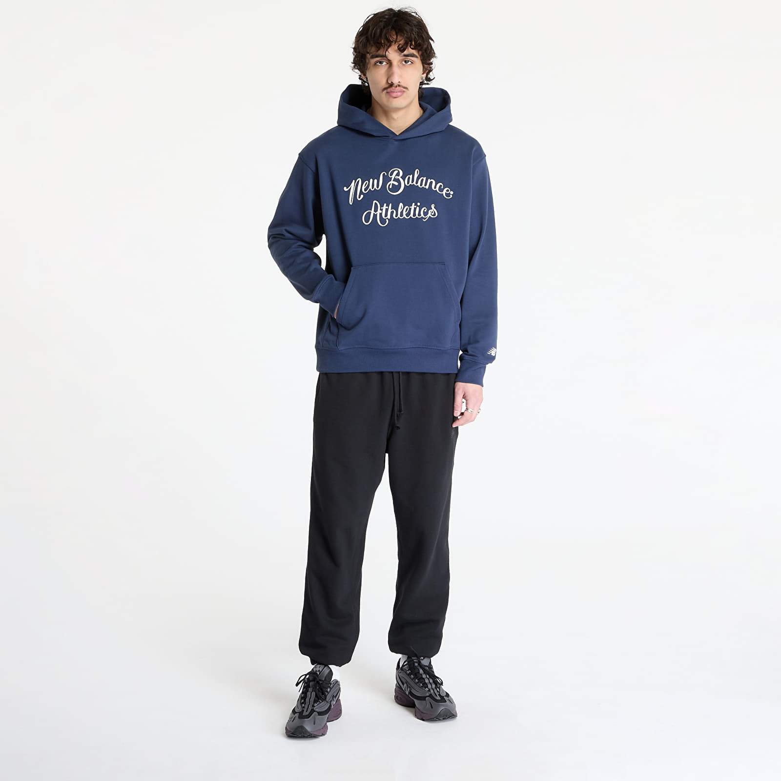 Sweatshirts för män New Balance Athletics Relaxed League Hoodie Blue