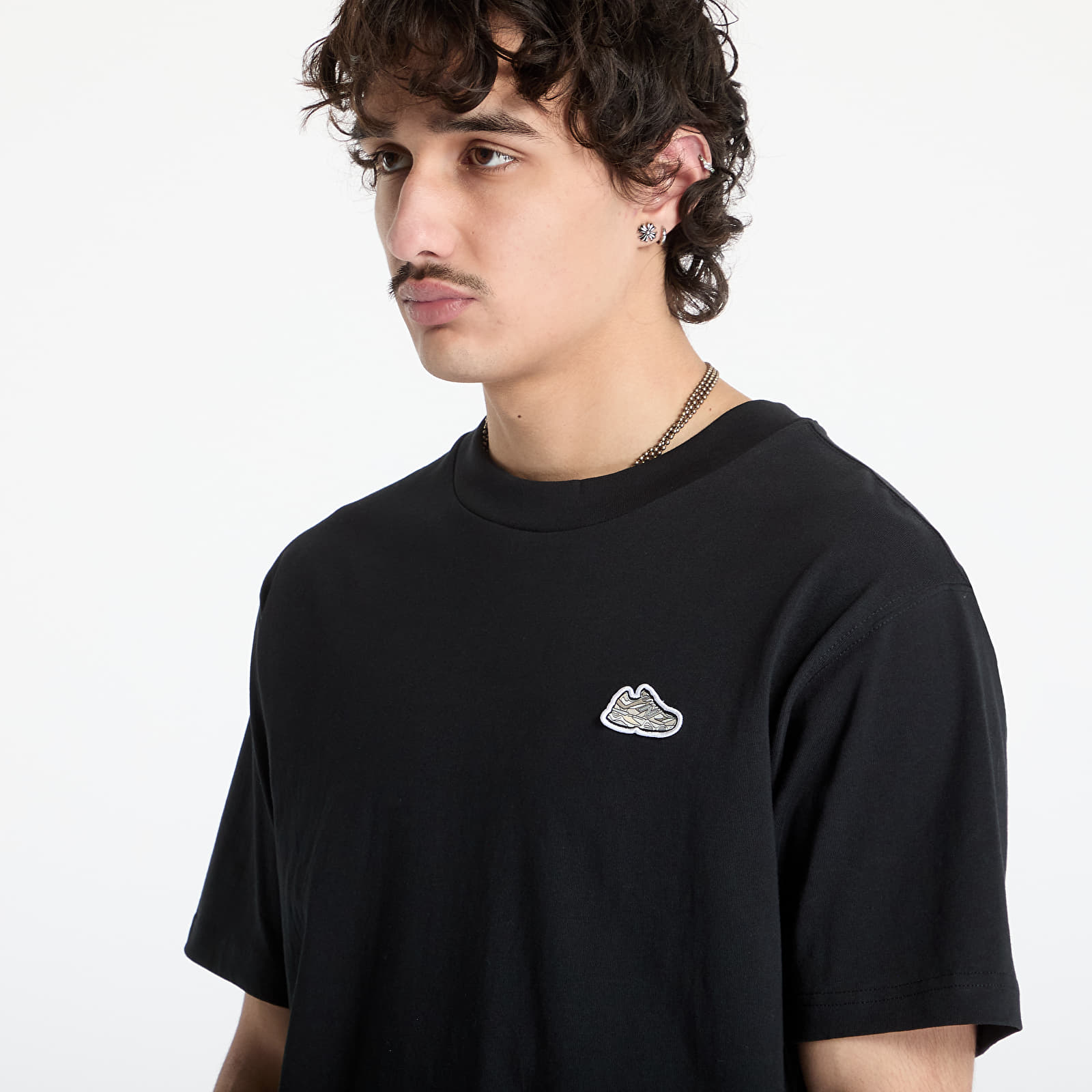 Meeste T-särgid New Balance Athletics 9060 Patch T-Shirt Black