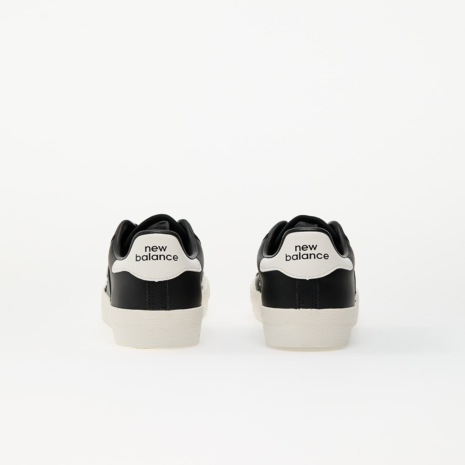 Men's sneakers and shoes New Balance 100 Black/ White