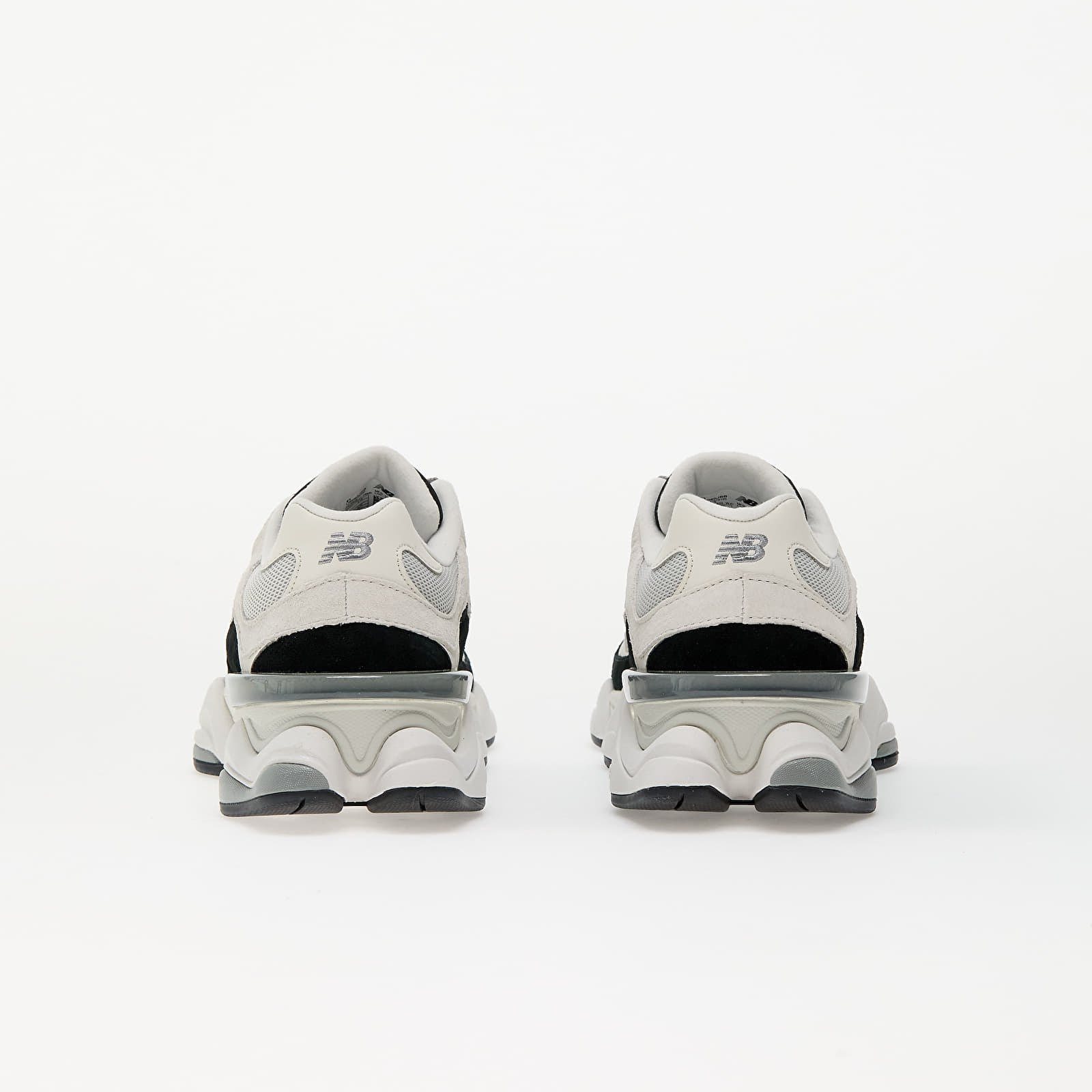 Męskie trampki i buty New Balance 9060 Grey/ Jet Black