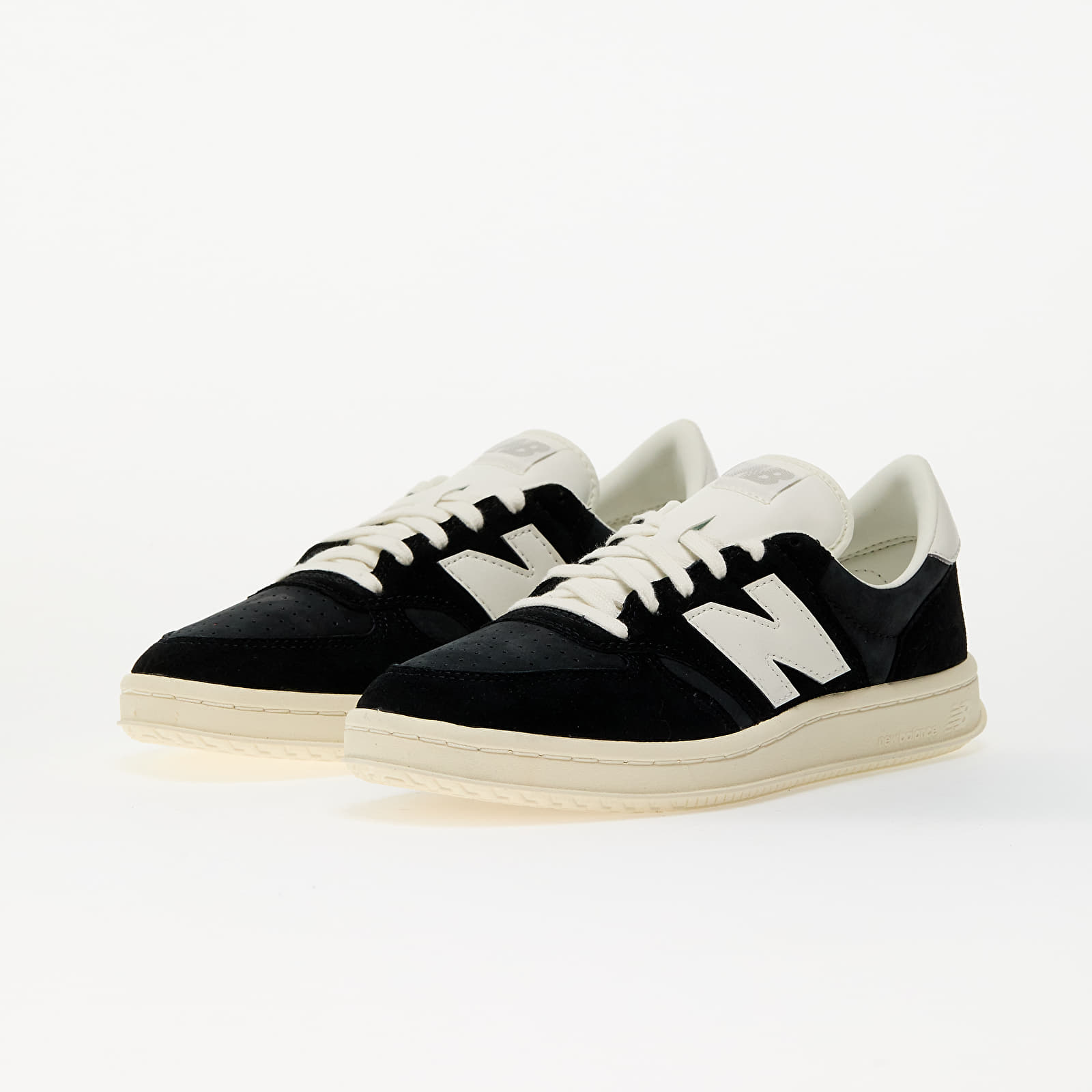 Meeste tossud ja kingad New Balance 500 Black/ Sea Salt/ Angora