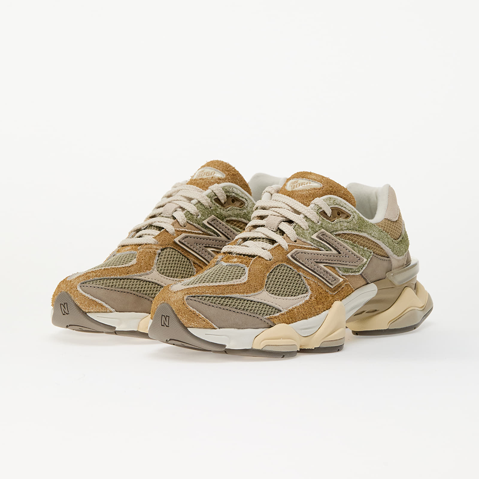 Men's sneakers and shoes New Balance 9060 Olivine