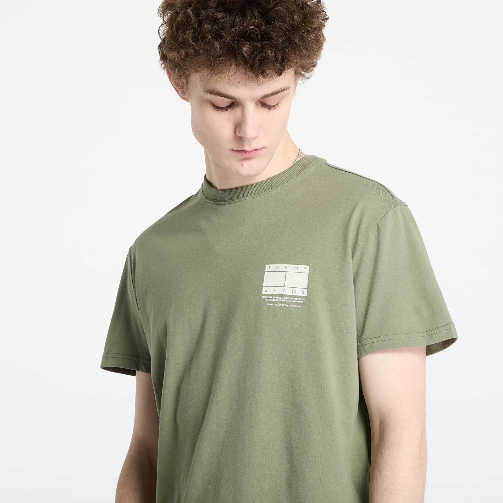 Men's T-shirts Tommy Jeans Regular Dna Graphic Tee Green